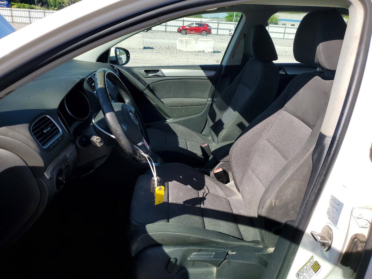 2013 Volkswagen Golf White vin: WVWDB7AJ7DW089550