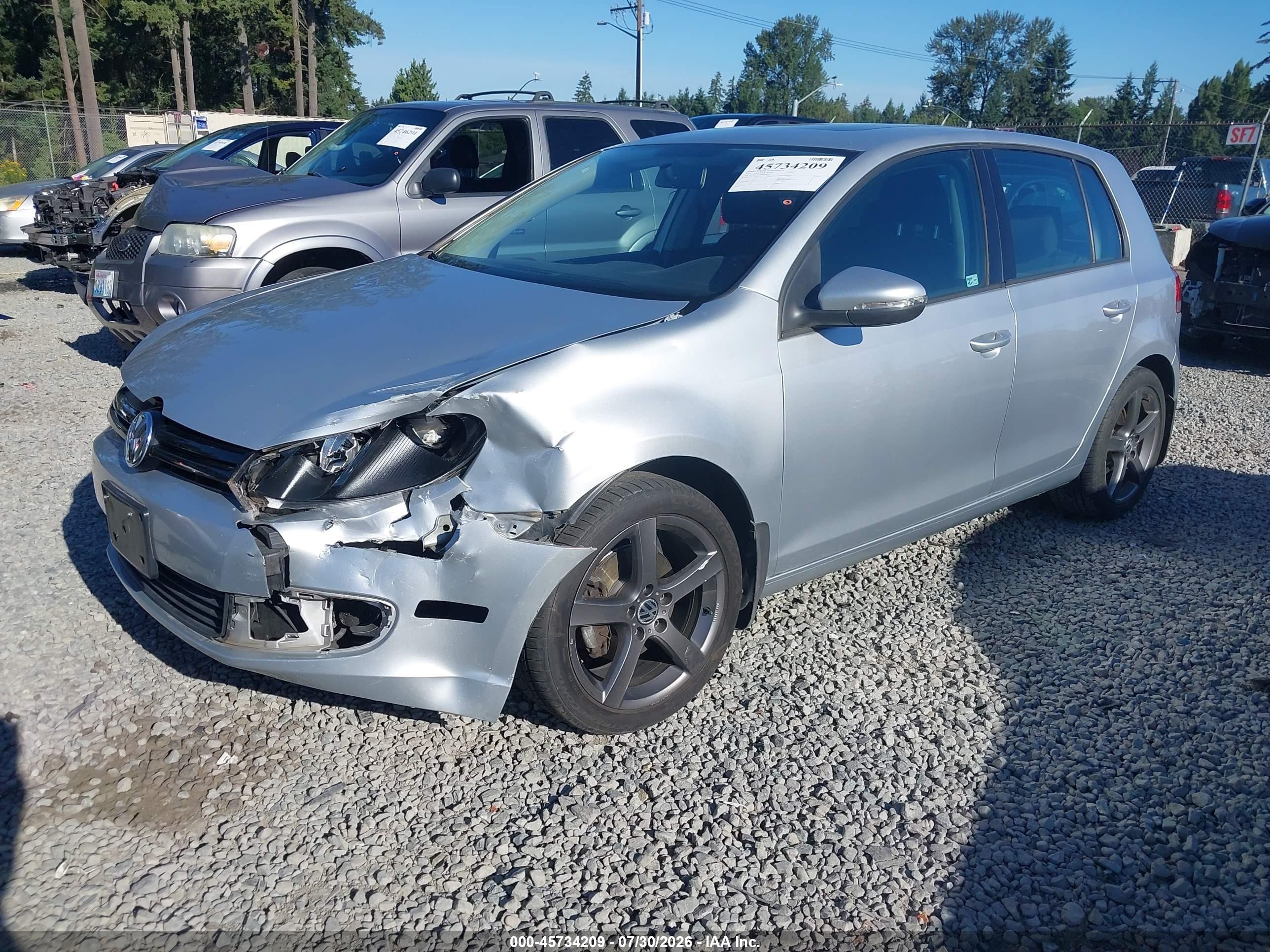 2011 Volkswagen Golf 2.5l 4-door Silver vin: WVWDB7AJ8BW100407
