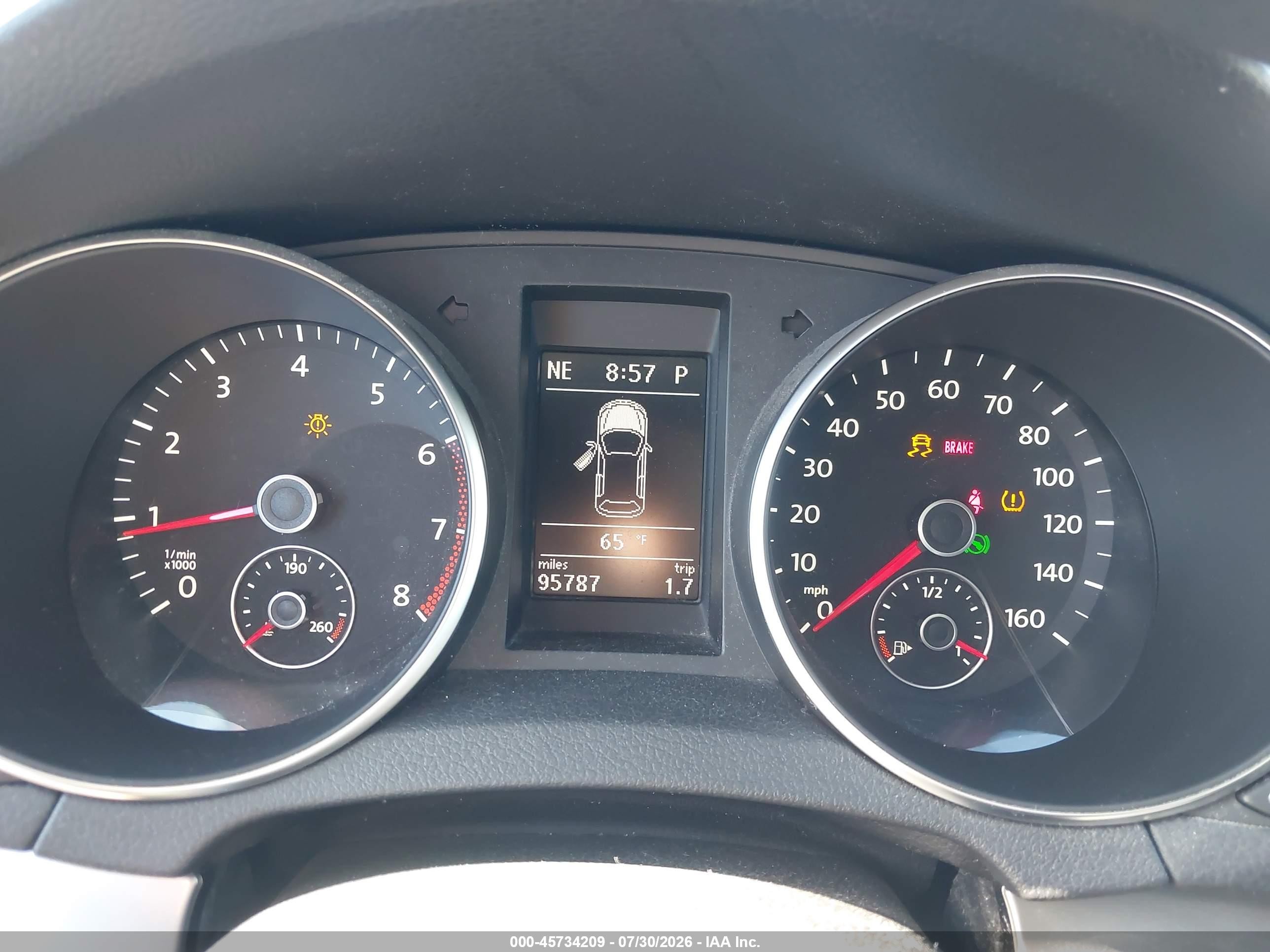 2011 Volkswagen Golf 2.5l 4-door Silver vin: WVWDB7AJ8BW100407