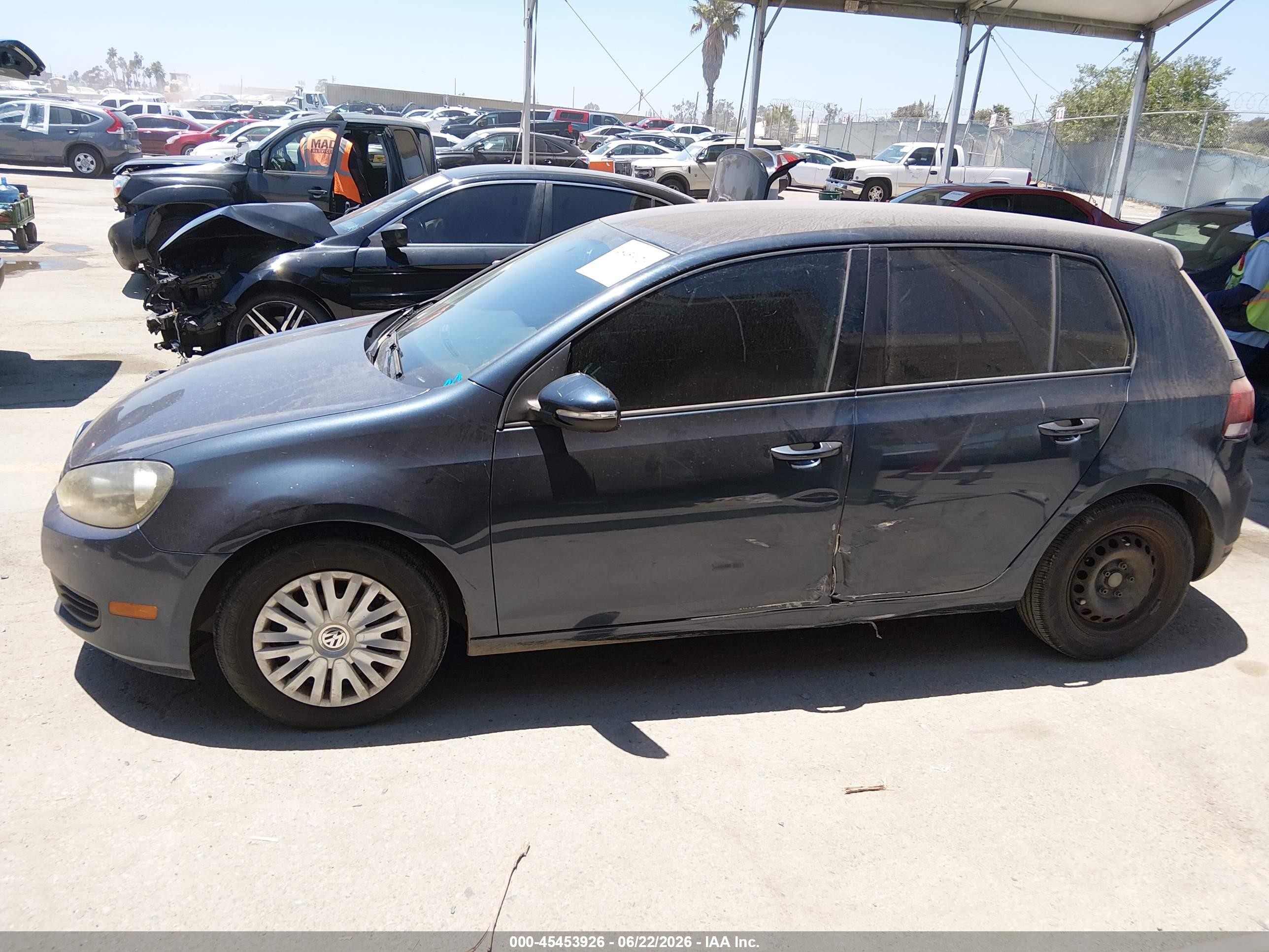 2012 Volkswagen Golf 2.5l 4-door Dark Blue vin: WVWDB7AJ8CW229975