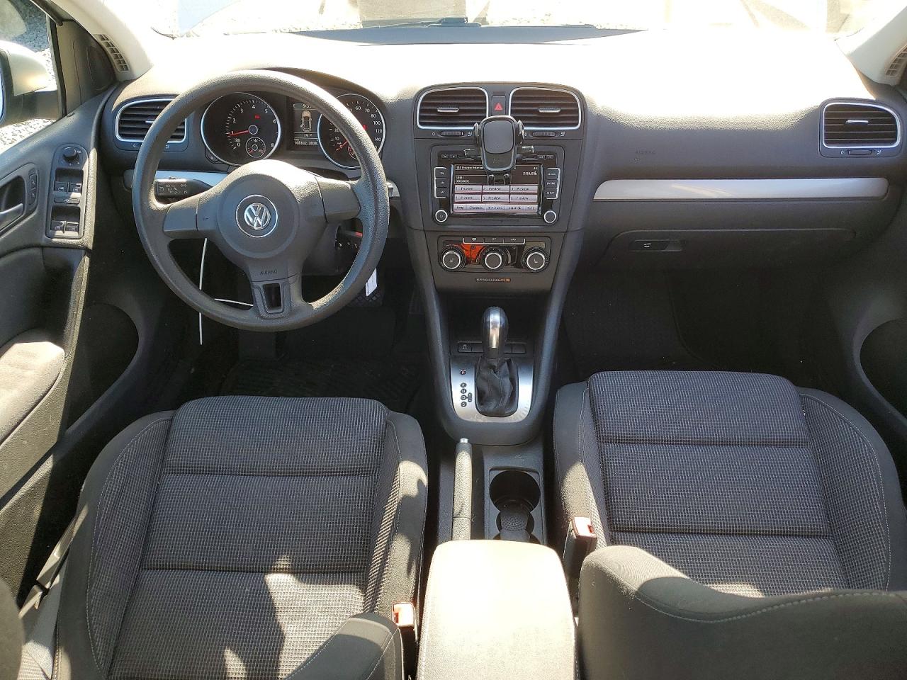 2012 Volkswagen Golf Silver vin: WVWDB7AJ8CW269358