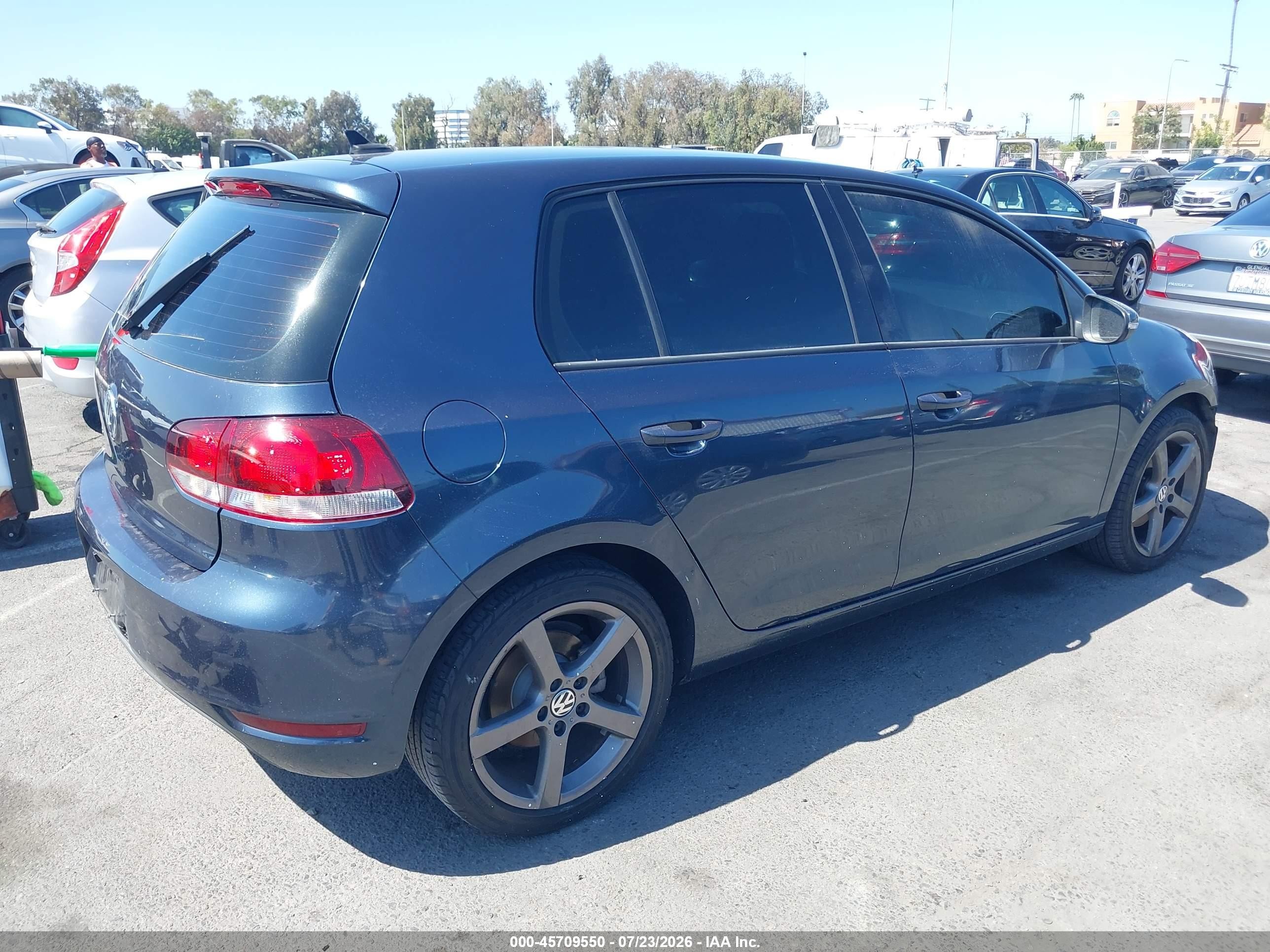2012 Volkswagen Golf 2.5l 4-door Синий vin: WVWDB7AJ8CW315707