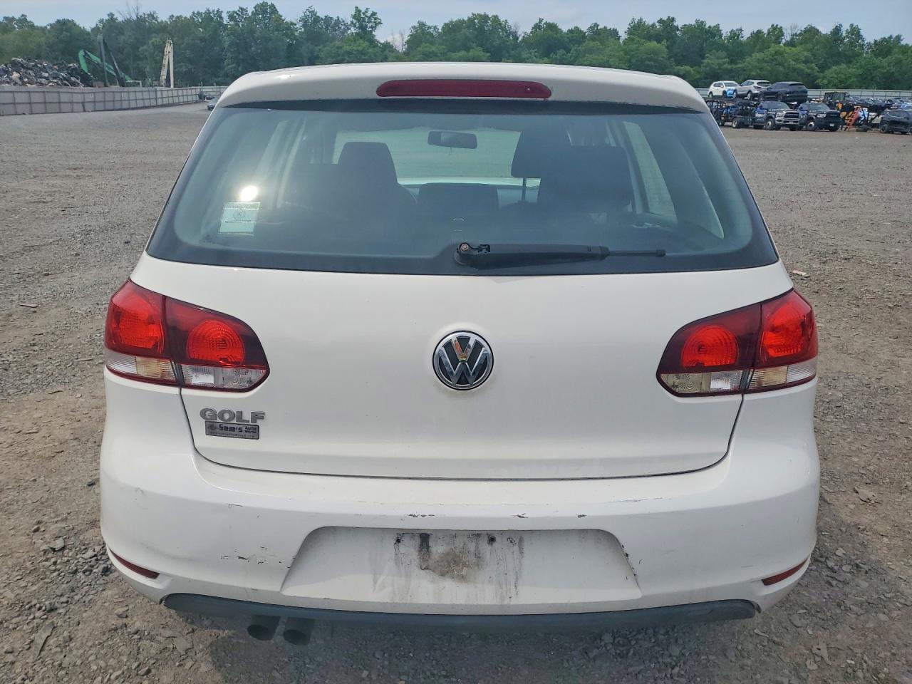 2013 Volkswagen Golf White vin: WVWDB7AJ8DW127464