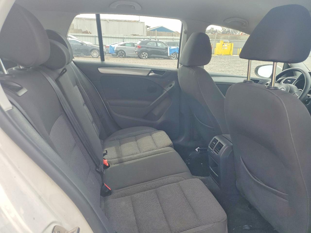 2013 Volkswagen Golf White vin: WVWDB7AJ8DW127464