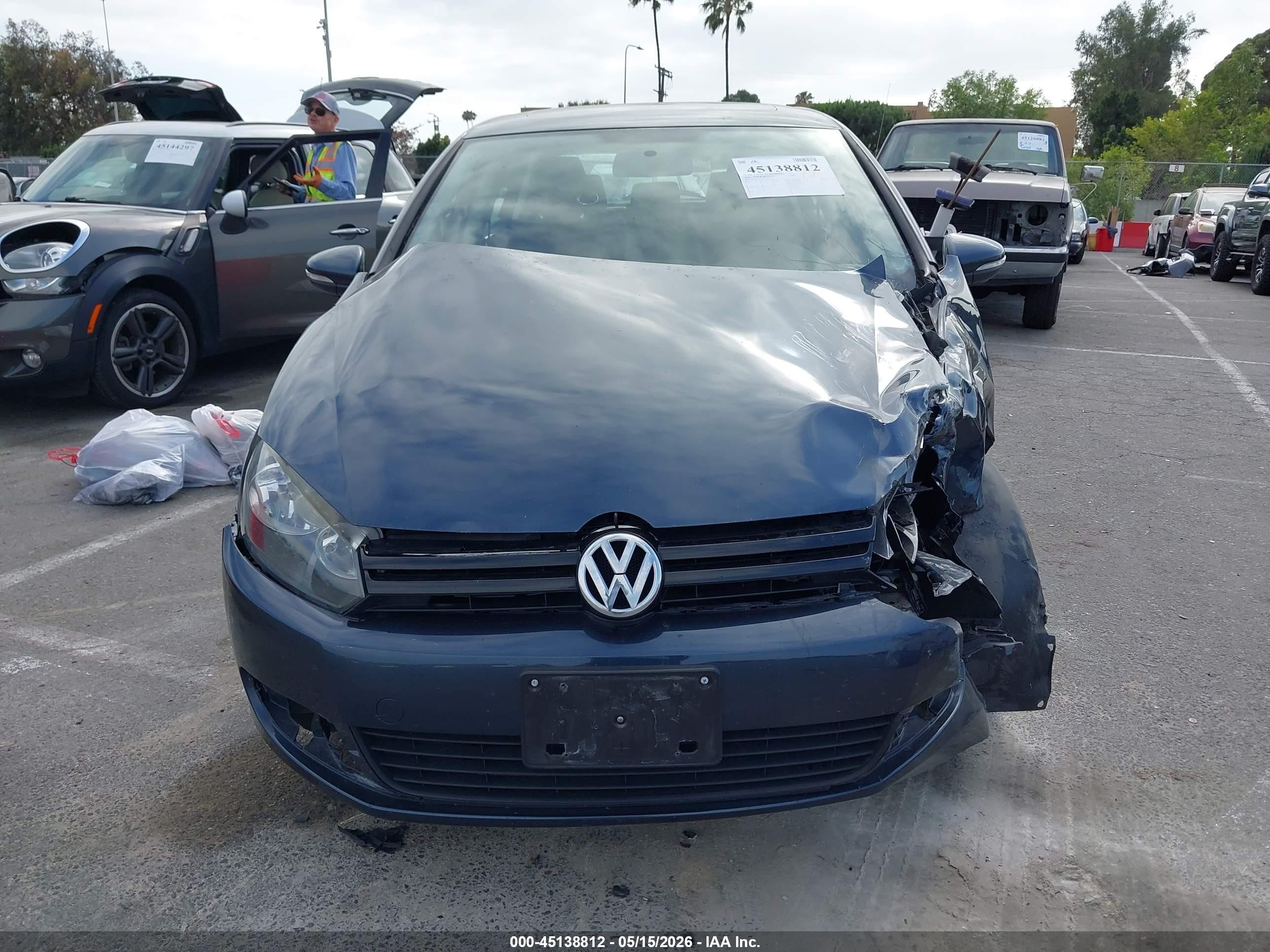 2012 Volkswagen Golf 2.5l 4-door Dark Blue vin: WVWDB7AJ9CW023533