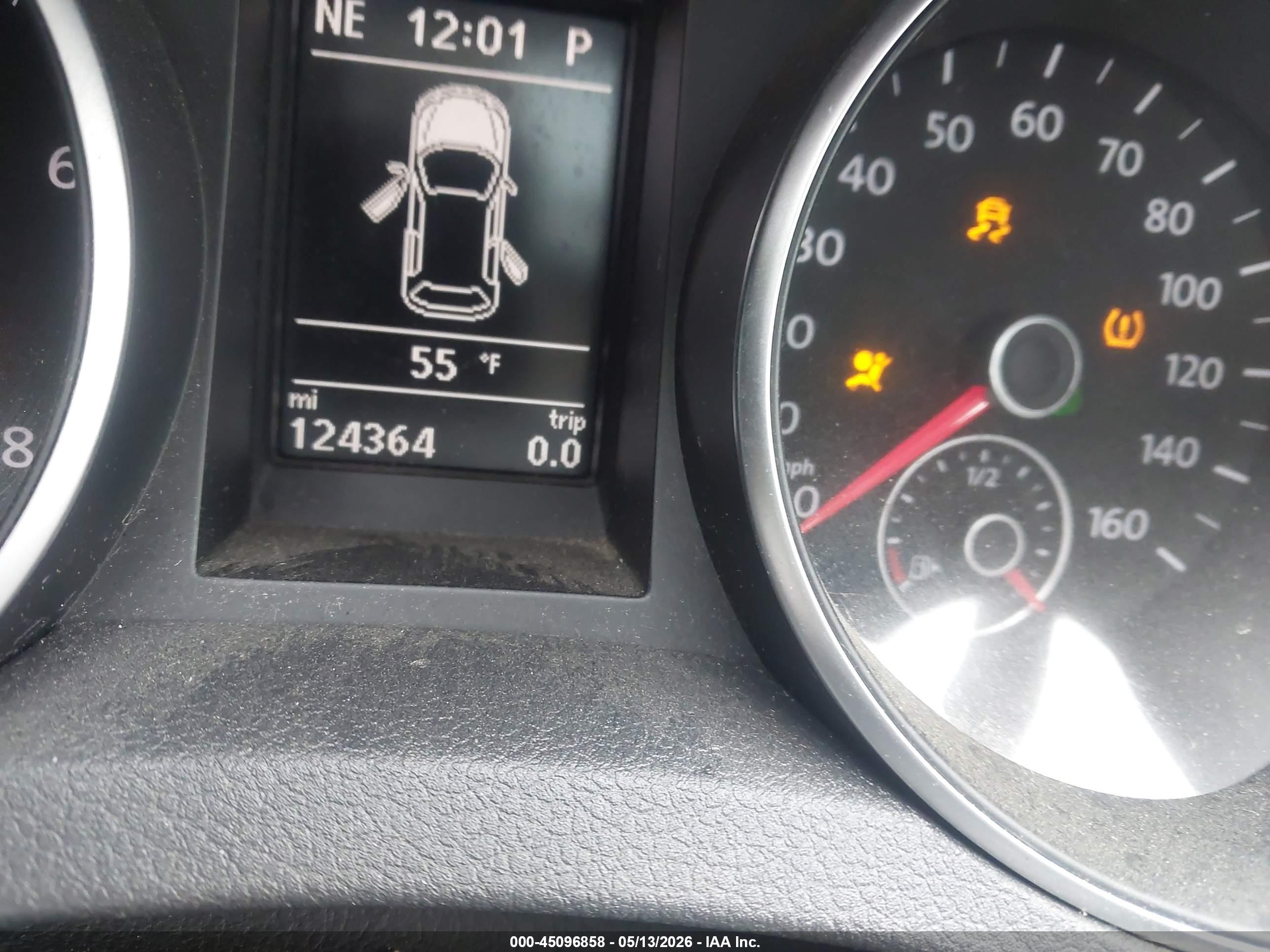 2013 Volkswagen Golf 2.5l 4-door Gray vin: WVWDB7AJ9DW134438