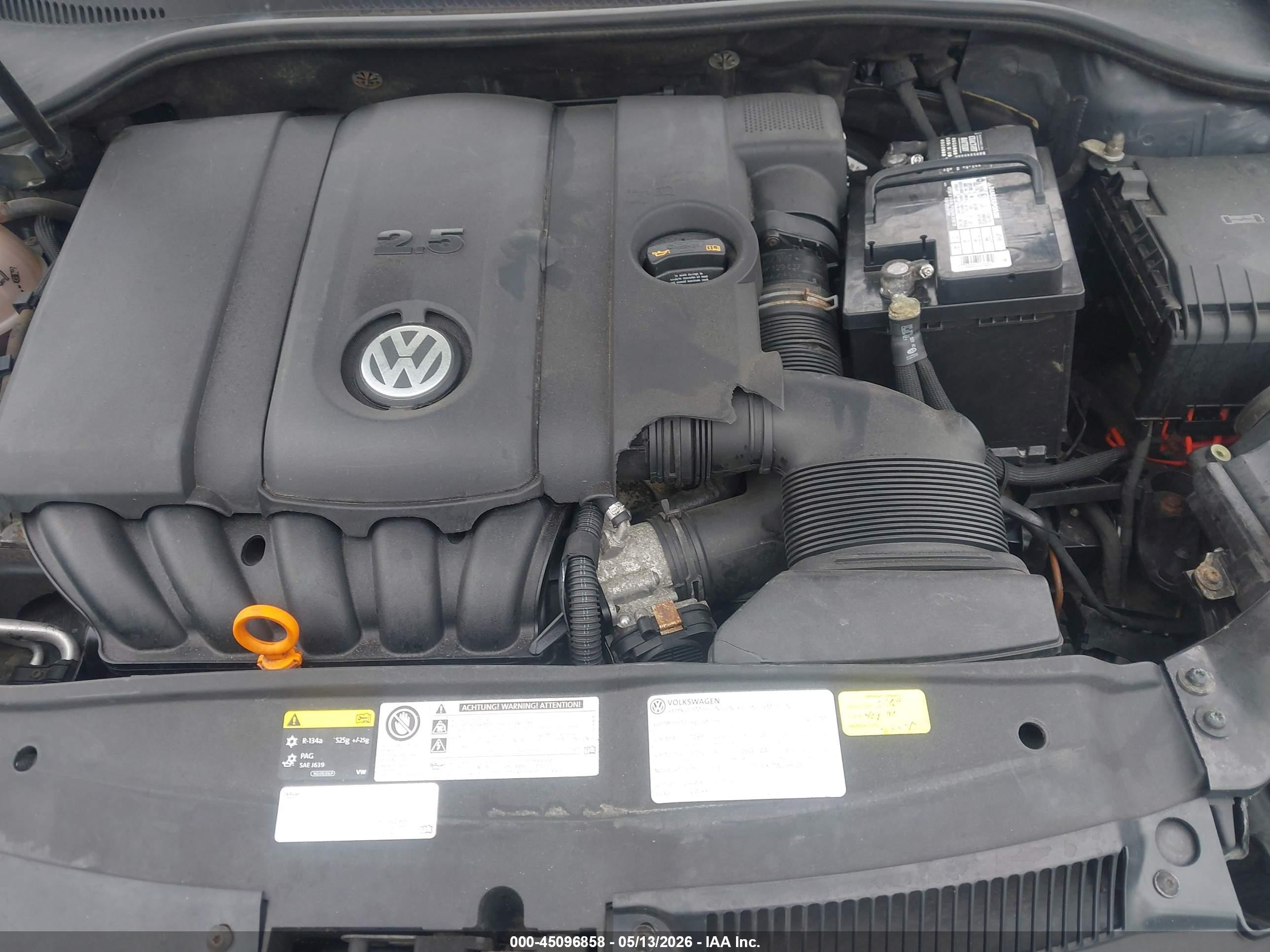 2013 Volkswagen Golf 2.5l 4-door Gray vin: WVWDB7AJ9DW134438