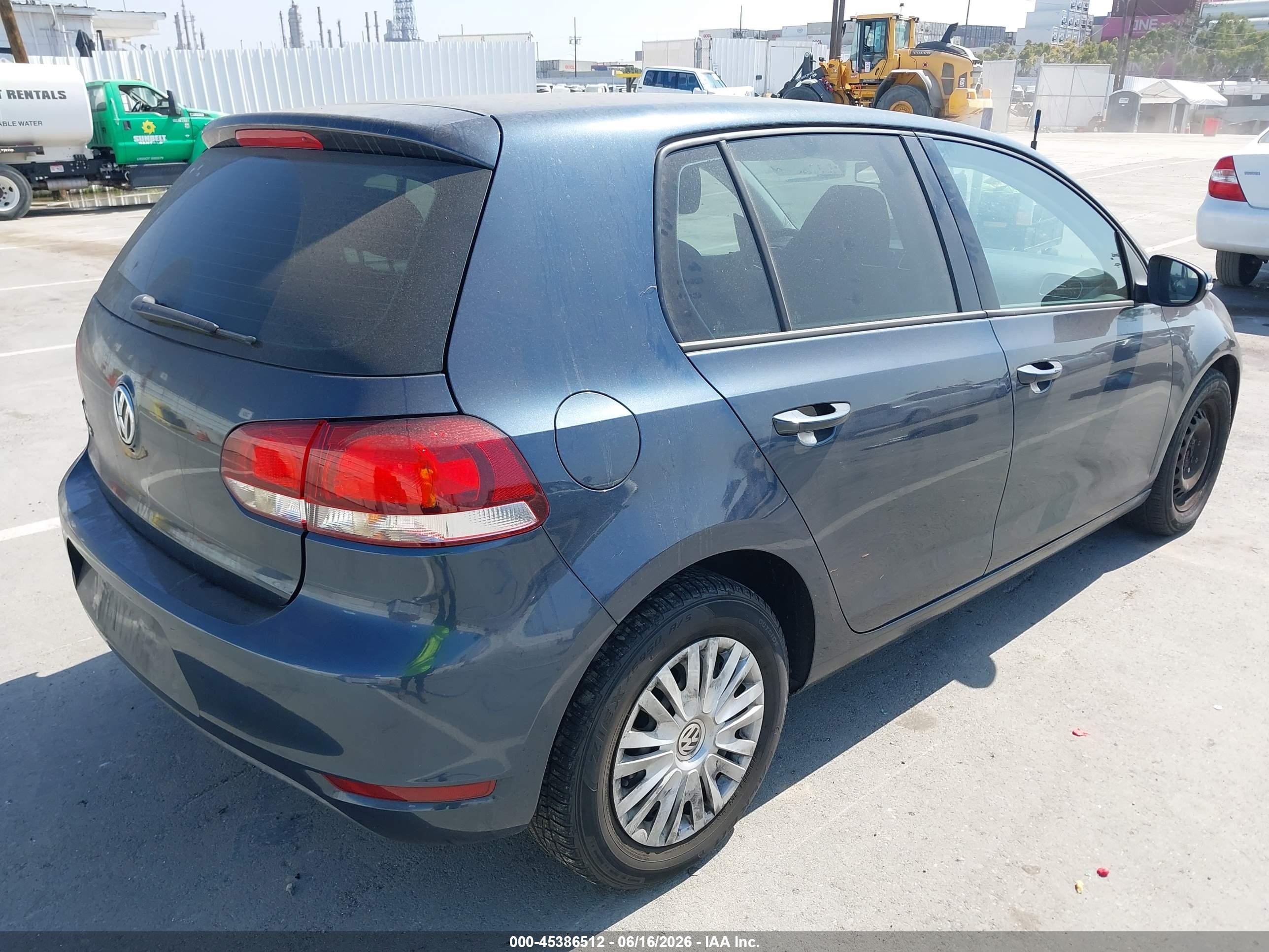 2014 Volkswagen Golf 2.5l Gray vin: WVWDB7AJ9EW008372