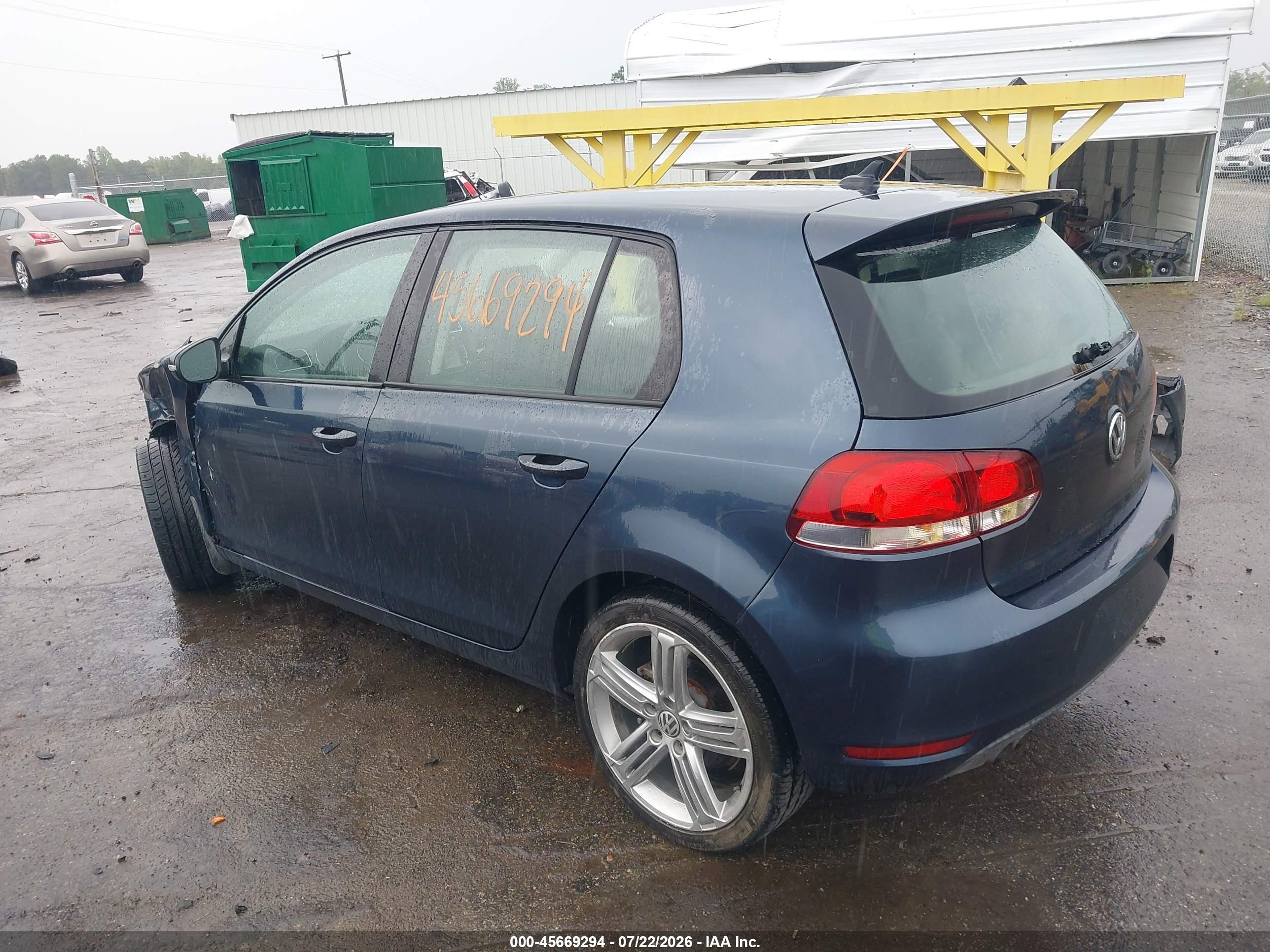 2014 Volkswagen Golf 2.5l Blue vin: WVWDB7AJ9EW008551