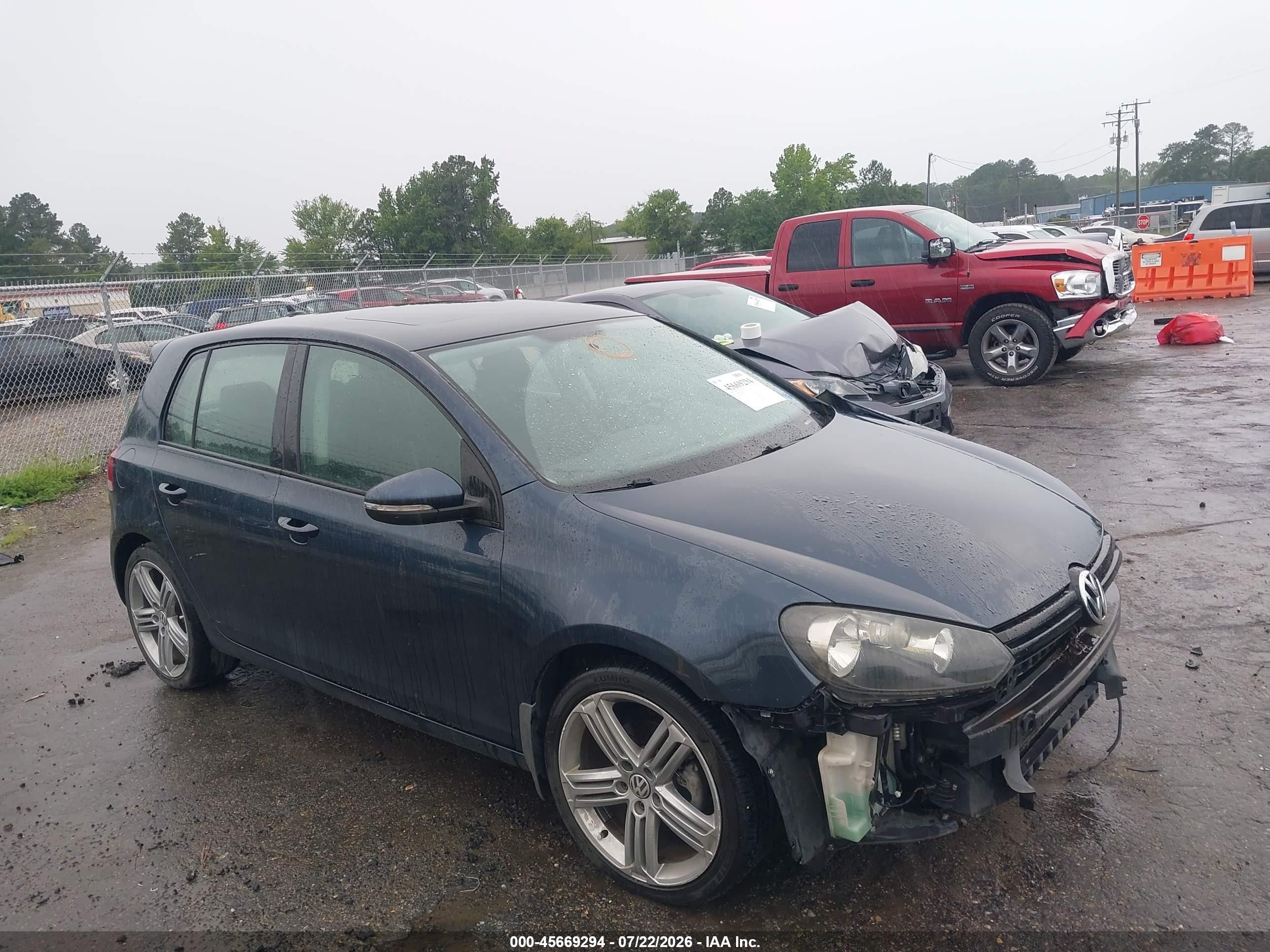 2014 Volkswagen Golf 2.5l Blue vin: WVWDB7AJ9EW008551