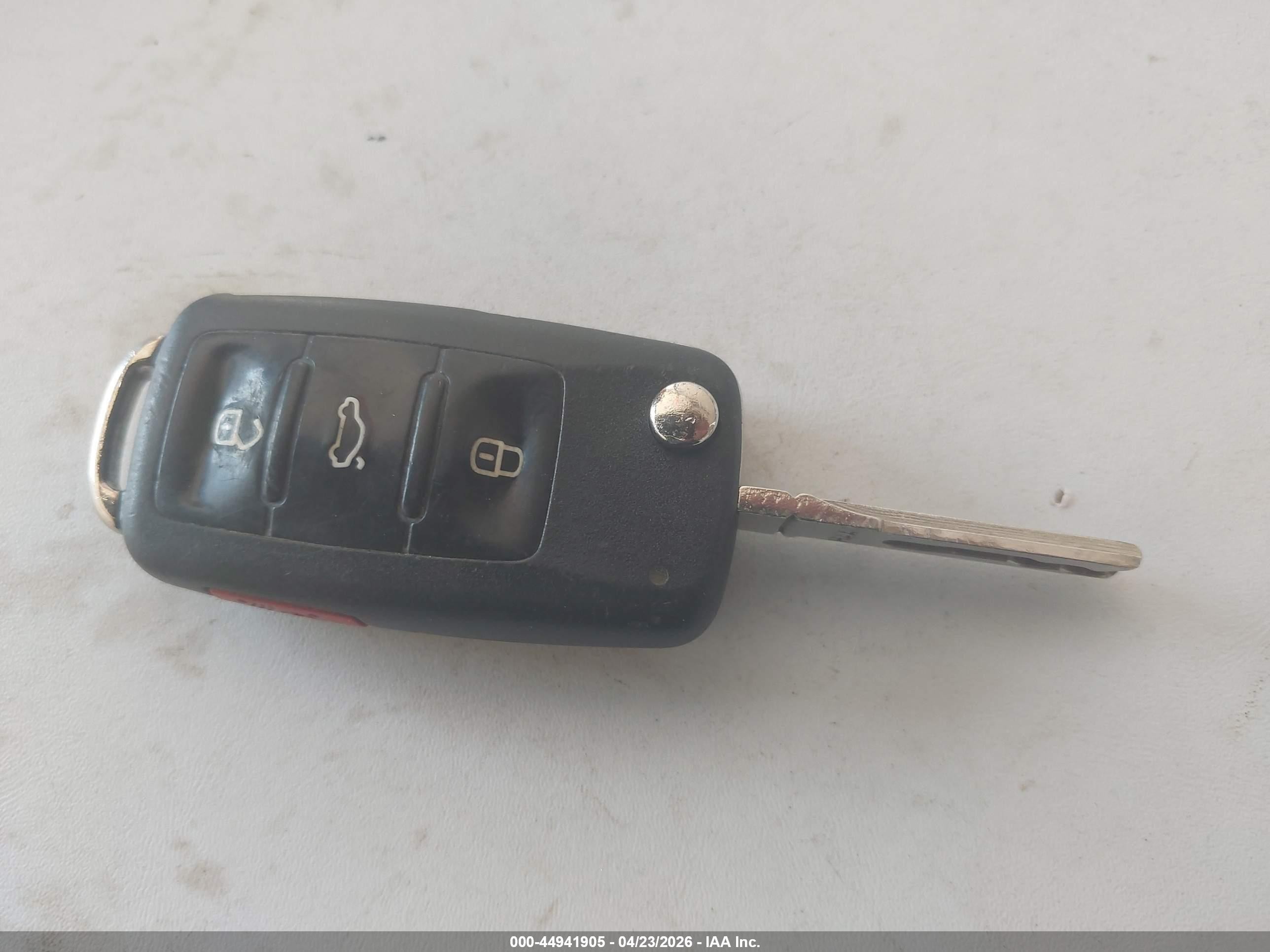 2010 Volkswagen Golf 4-door Gray vin: WVWDB7AJXAW216948