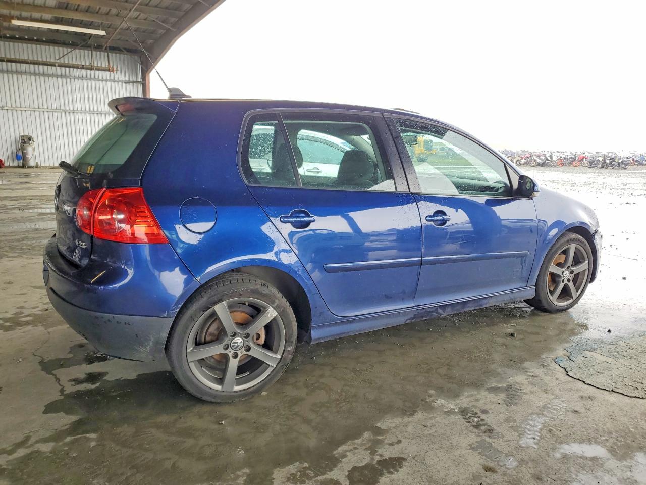 2008 Volkswagen Rabbit Синий vin: WVWDB91K78W154147