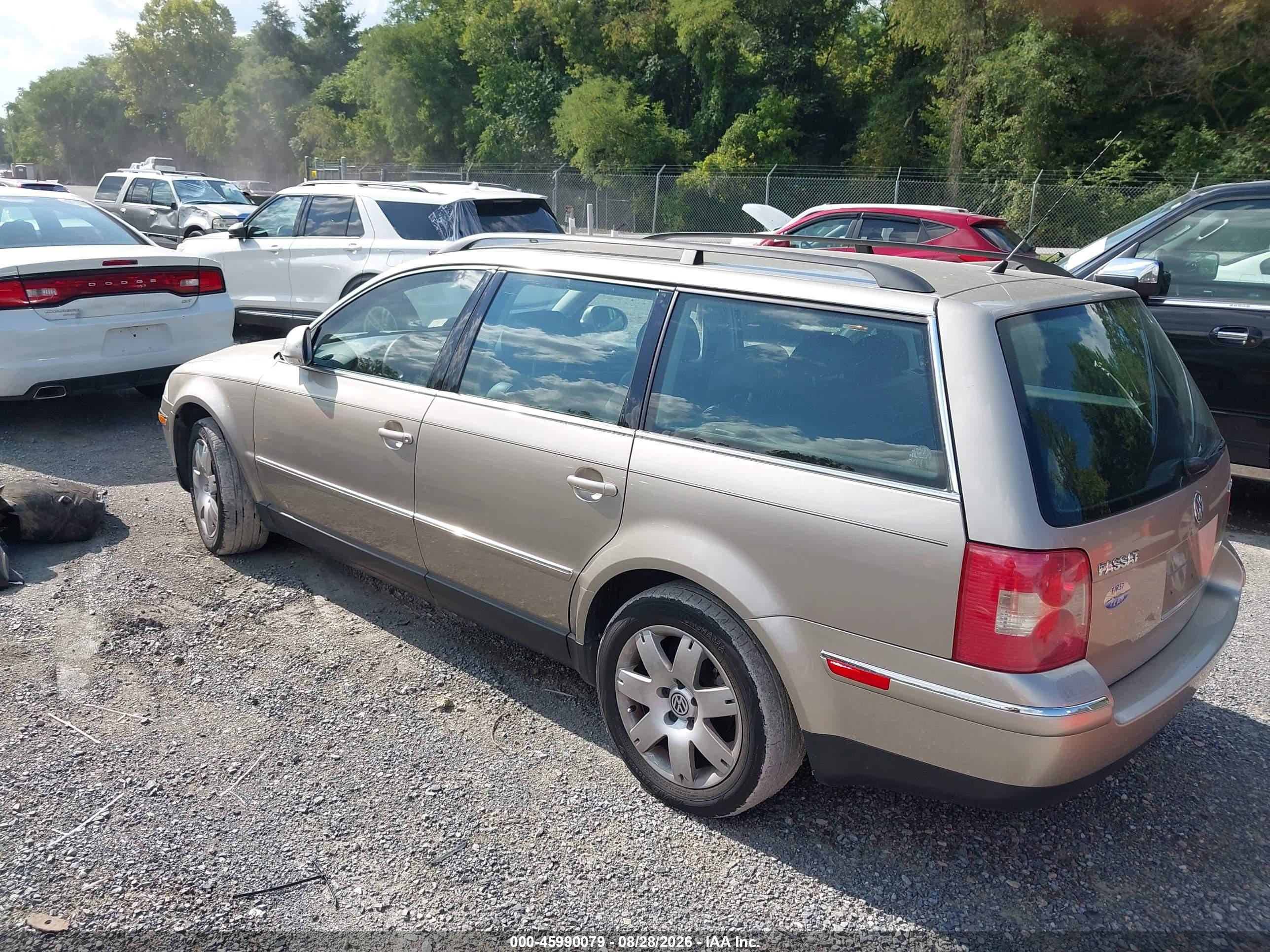 2005 Volkswagen Passat Gls Champagne vin: WVWDD63B25E152247