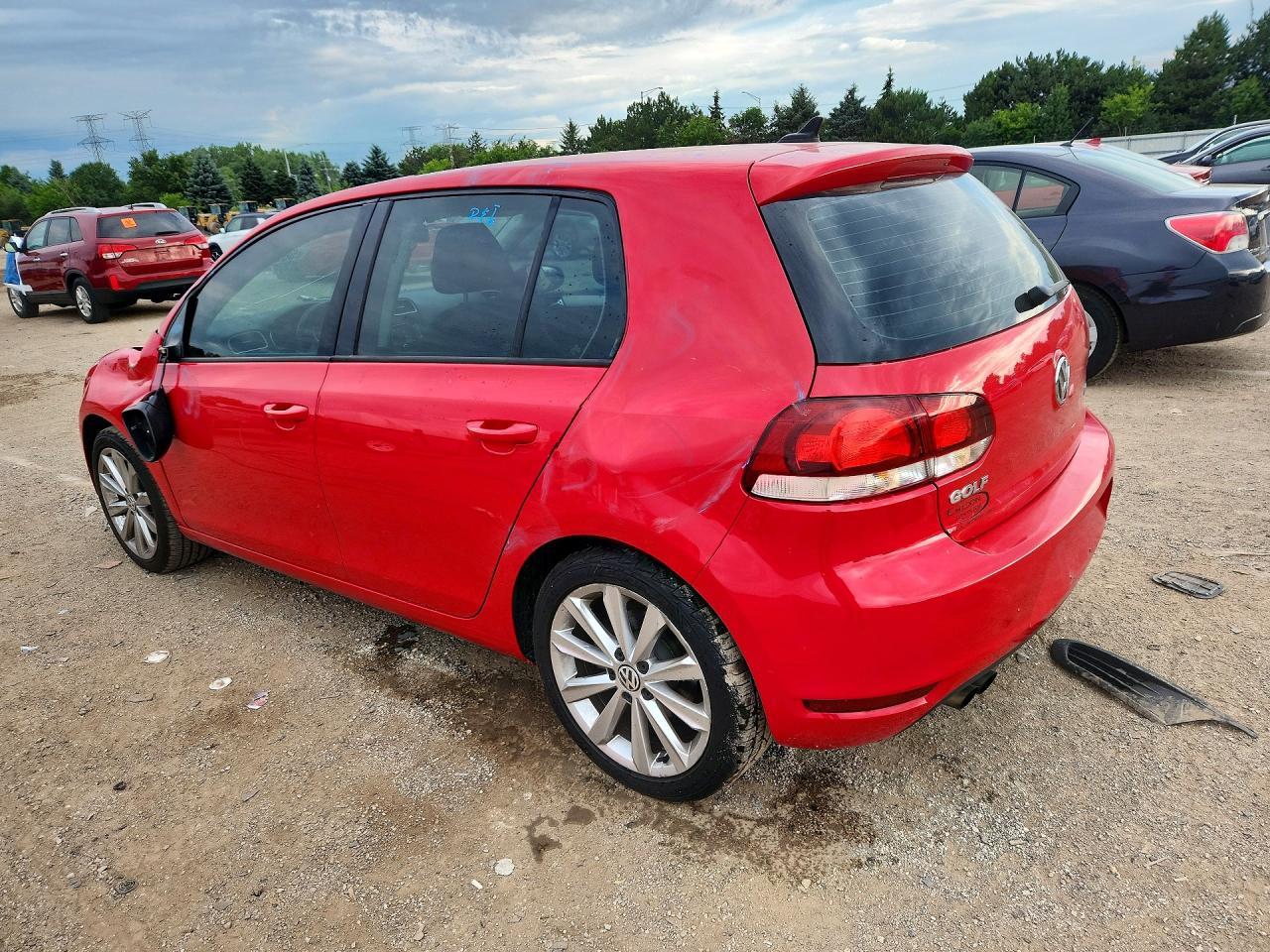 2013 Volkswagen Golf Red vin: WVWDM7AJ0DW106490
