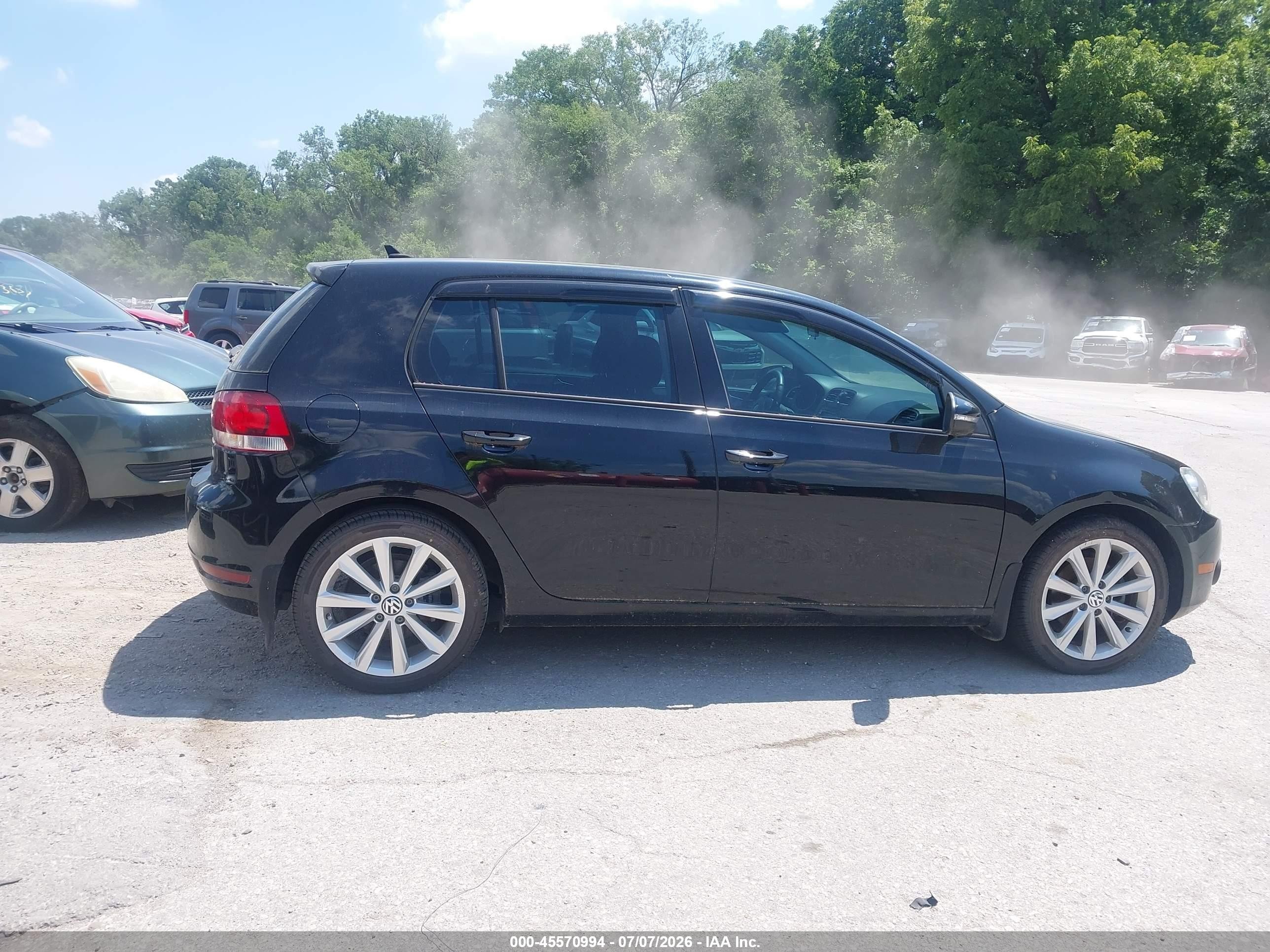 2014 Volkswagen Golf 2.0l Tdi Black vin: WVWDM7AJ0EW003197