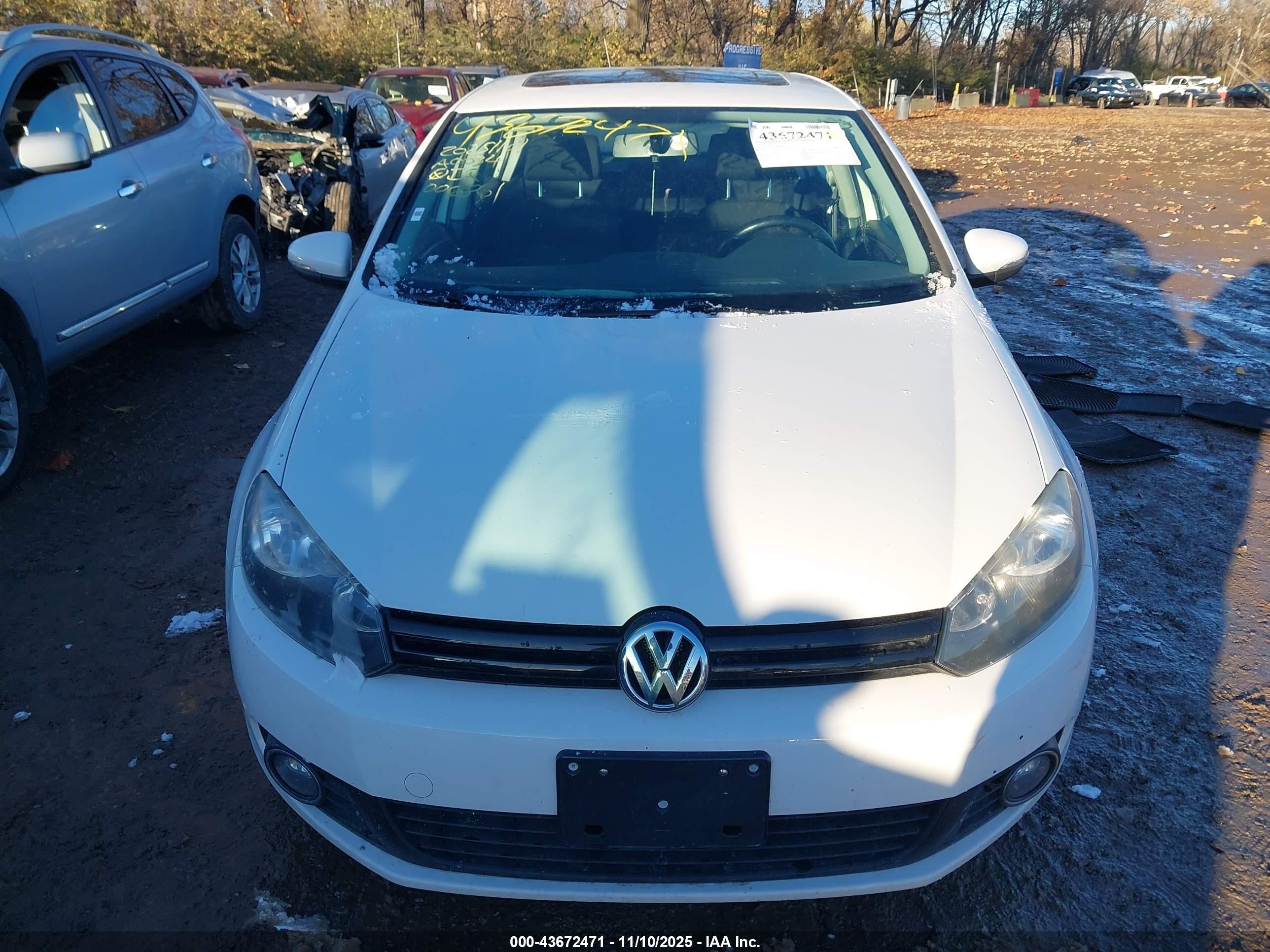 2014 Volkswagen Golf 2.0l Tdi White vin: WVWDM7AJ0EW006861