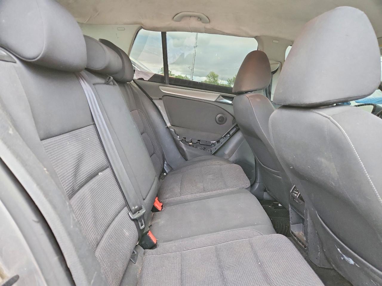 2012 Volkswagen Golf Серый vin: WVWDM7AJ1CW200392