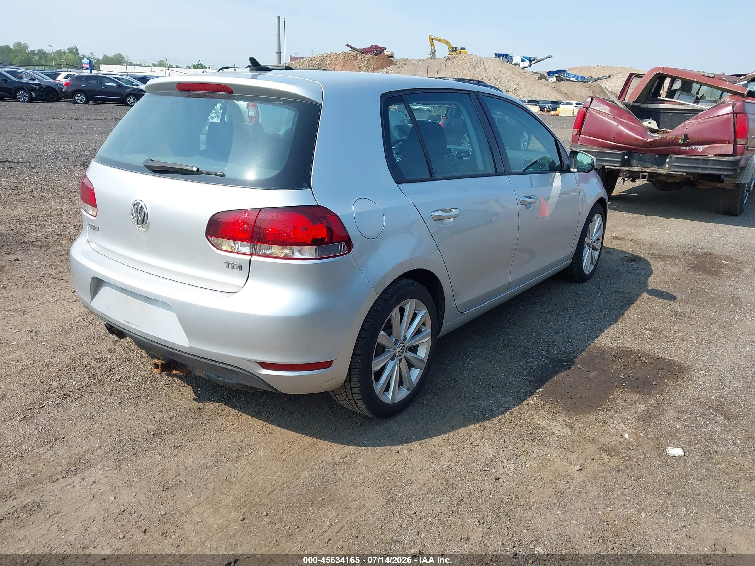 2012 Volkswagen Golf Tdi 4-door Silver vin: WVWDM7AJ2CW101225