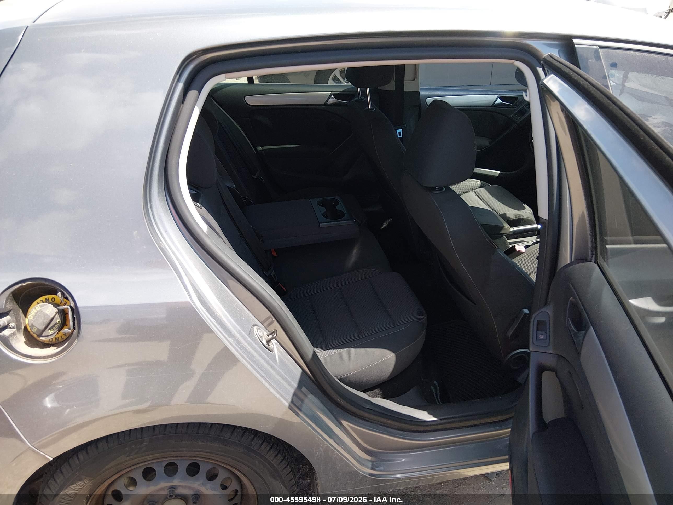 2012 Volkswagen Golf Tdi 4-door Gray vin: WVWDM7AJ2CW279099