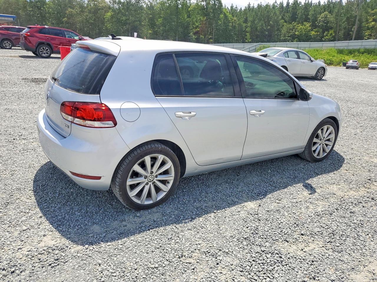 2014 Volkswagen Golf Silver vin: WVWDM7AJ3EW003095