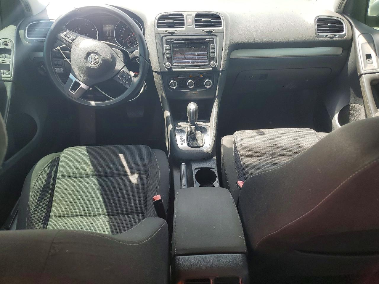 2014 Volkswagen Golf Silver vin: WVWDM7AJ3EW003095