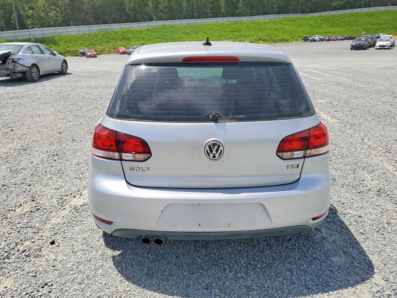 2014 Volkswagen Golf Silver vin: WVWDM7AJ3EW003095