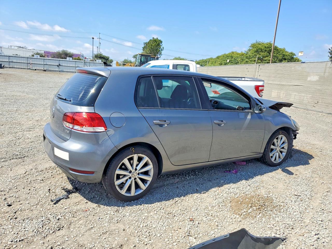 2014 Volkswagen Golf Gray vin: WVWDM7AJ4EW002120