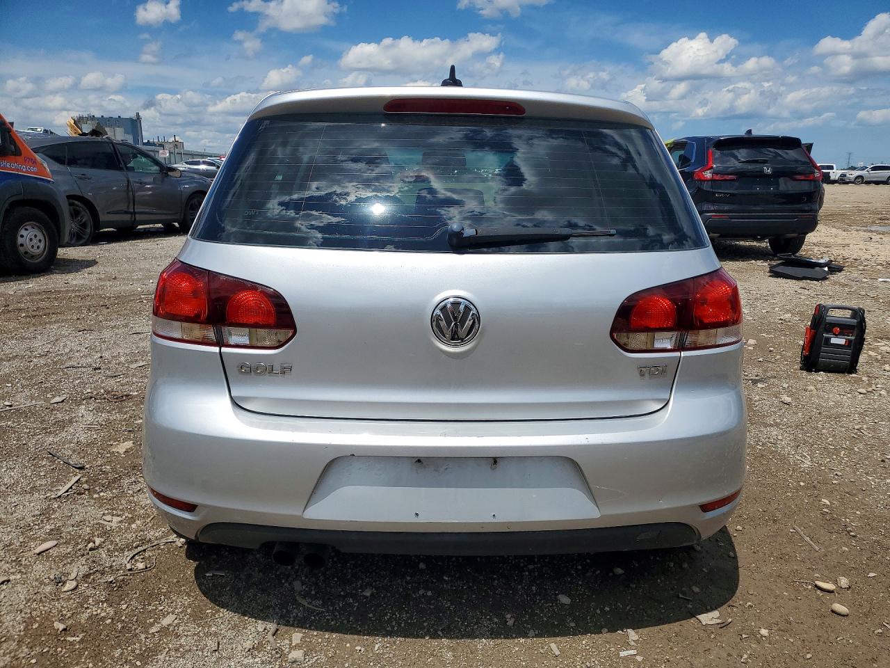 2014 Volkswagen Golf Silver vin: WVWDM7AJ4EW007401