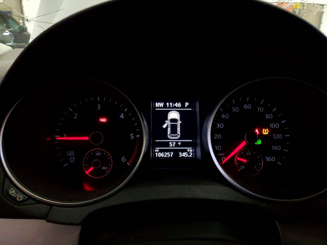 2014 Volkswagen Golf Серебряный vin: WVWDM7AJ4EW010332