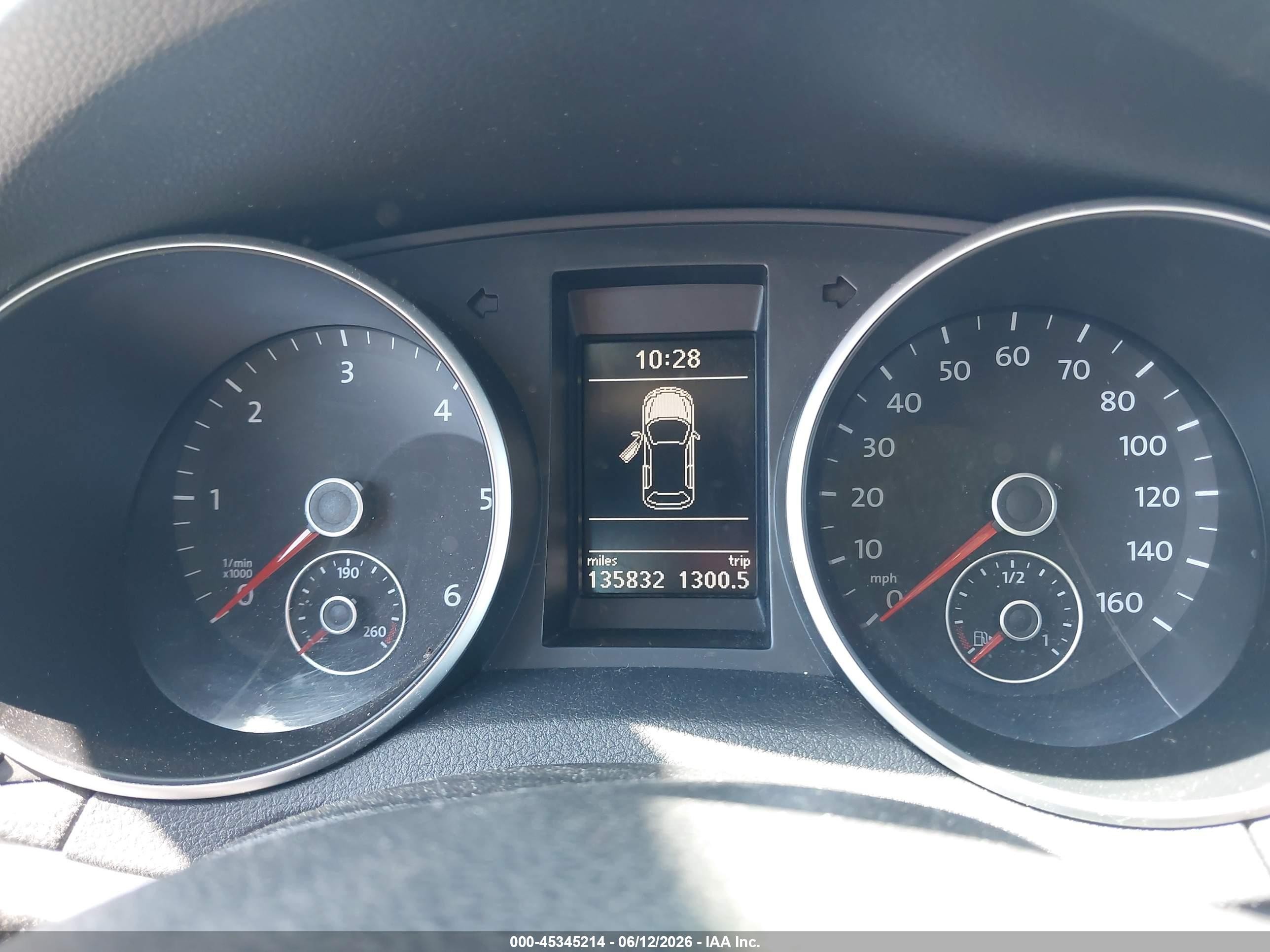 2012 Volkswagen Golf Tdi 4-door Blue vin: WVWDM7AJ5CW117516