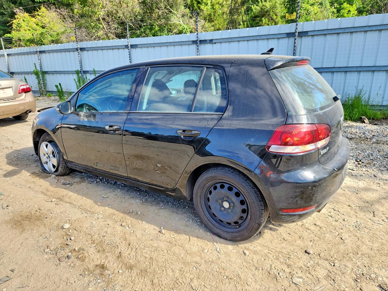 2012 Volkswagen Golf Black vin: WVWDM7AJ5CW160365