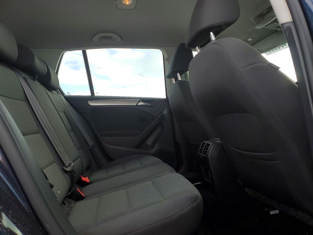 2013 Volkswagen Golf Charcoal vin: WVWDM7AJ5DW044035