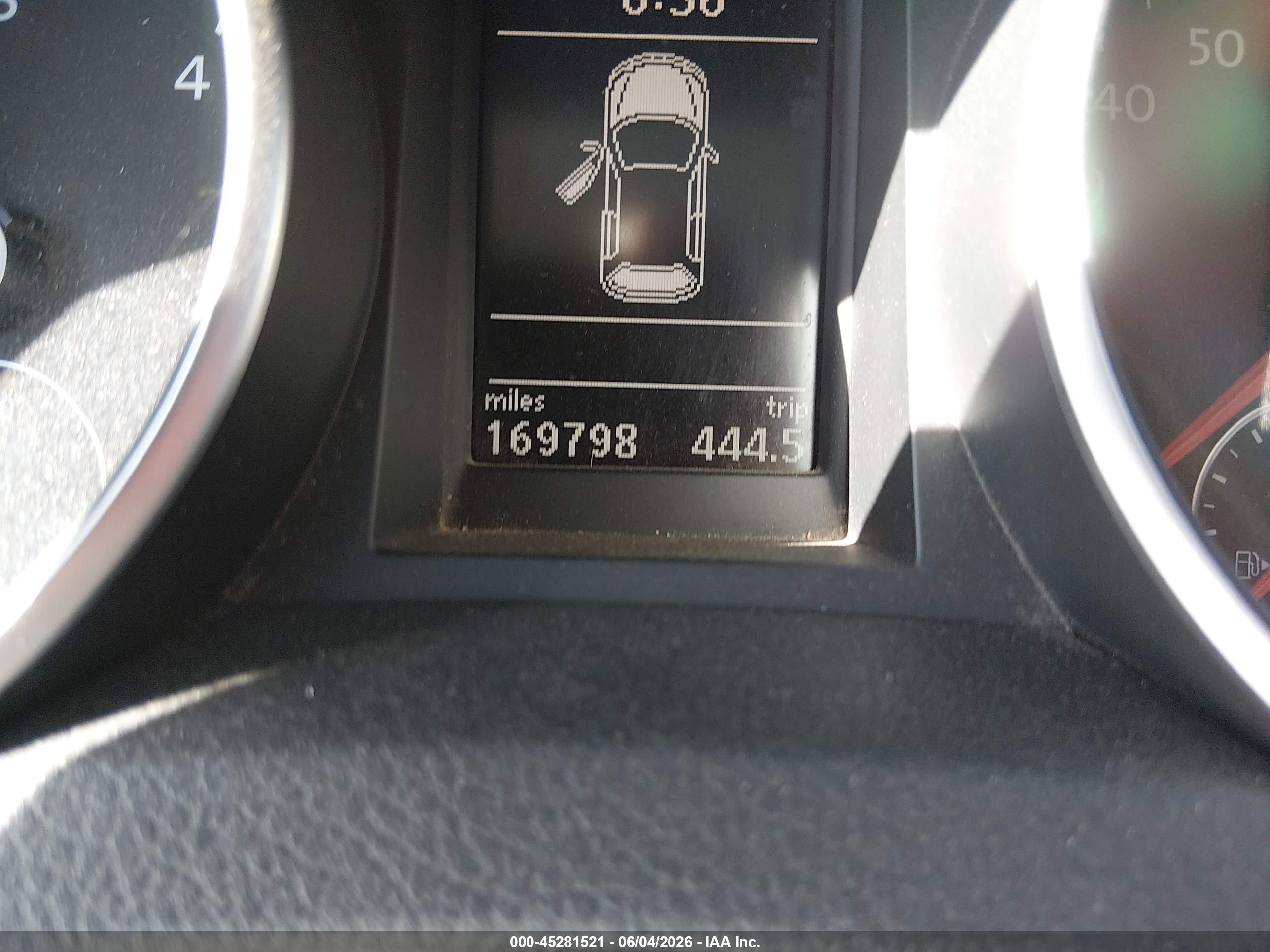 2012 Volkswagen Golf Tdi 4-door White vin: WVWDM7AJ8CW157315