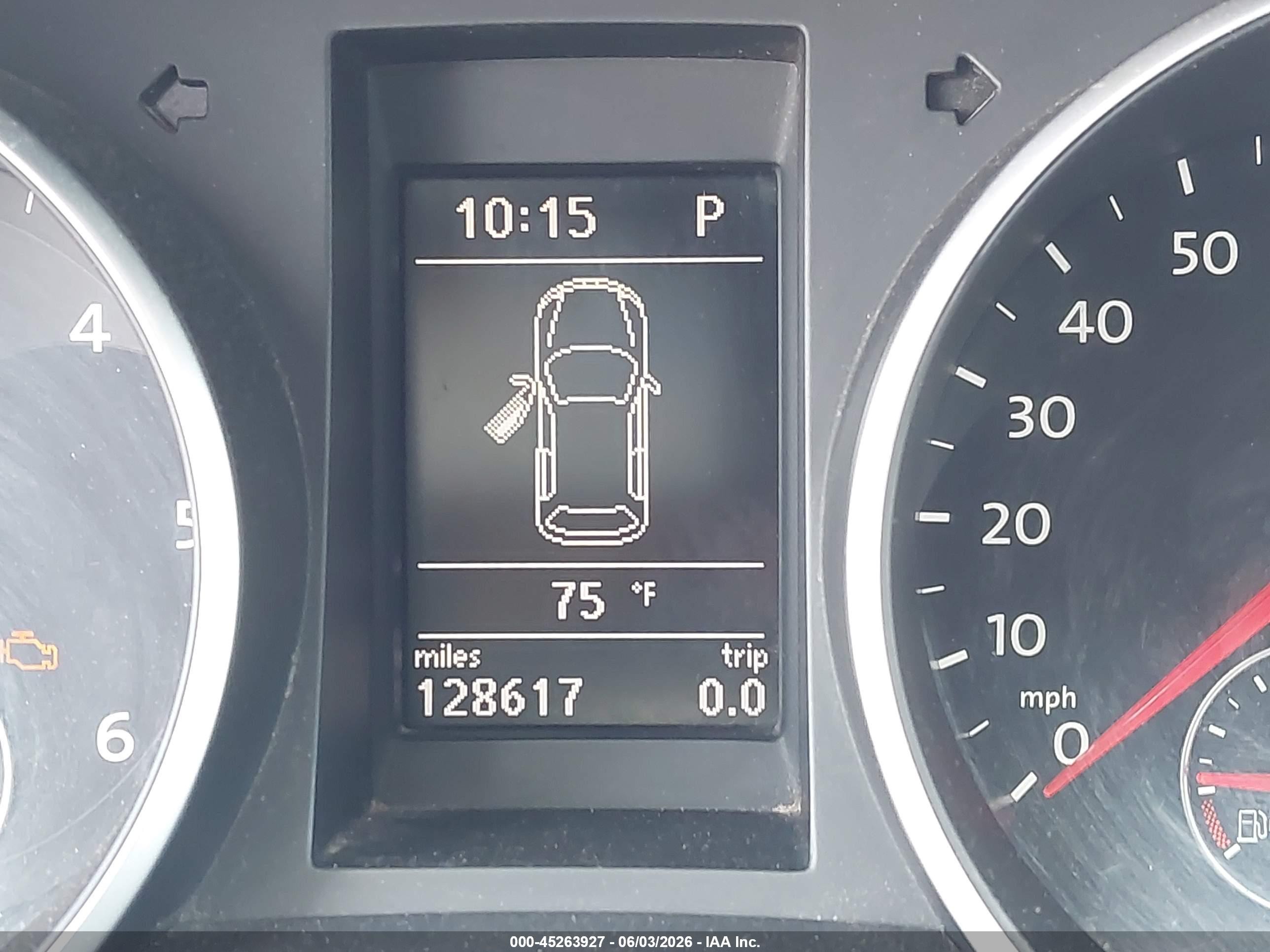 2012 Volkswagen Golf Tdi 4-door White vin: WVWDM7AJ8CW298708