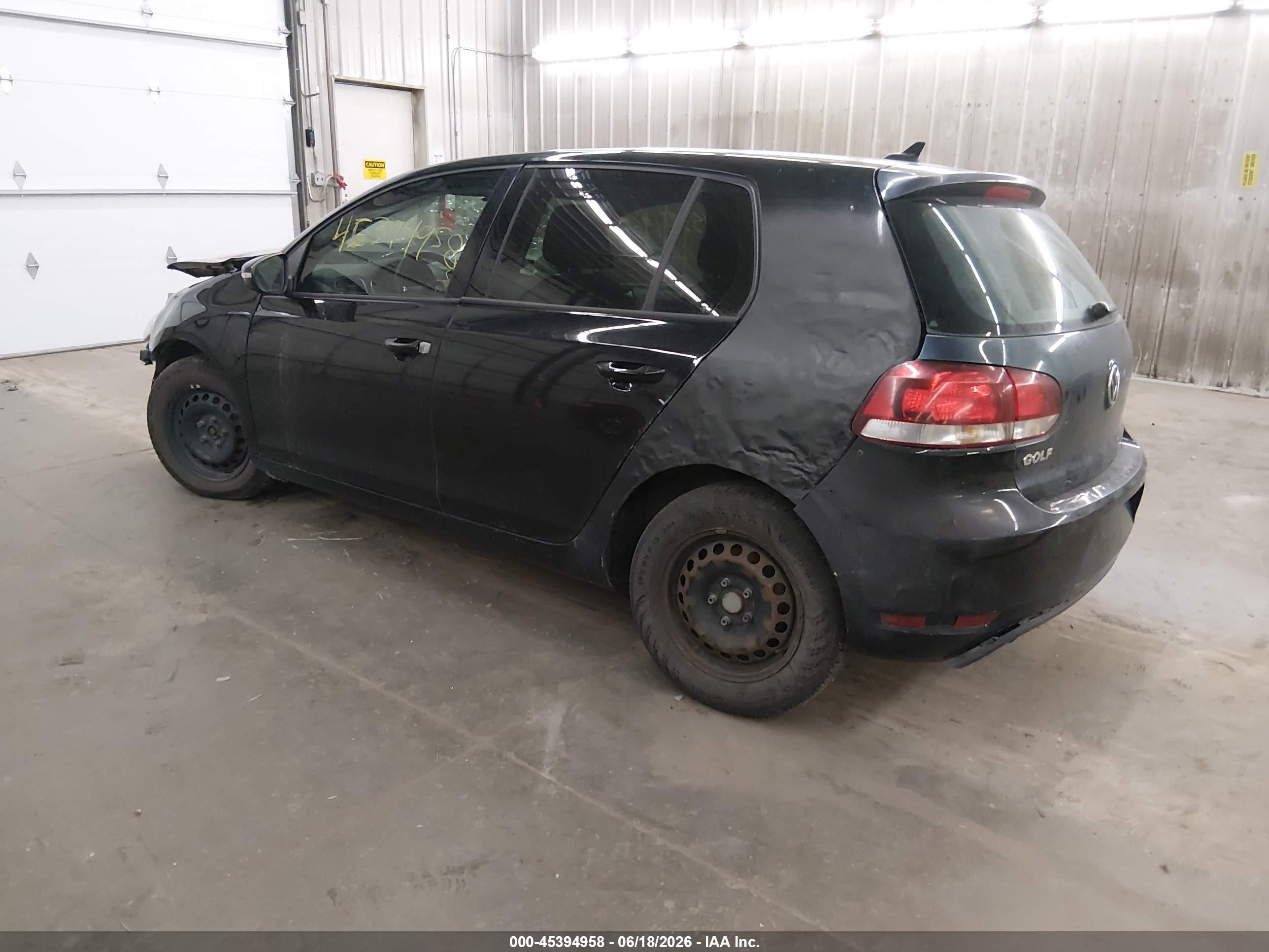 2014 Volkswagen Golf 2.0l Tdi Черный vin: WVWDM7AJ8EW010043