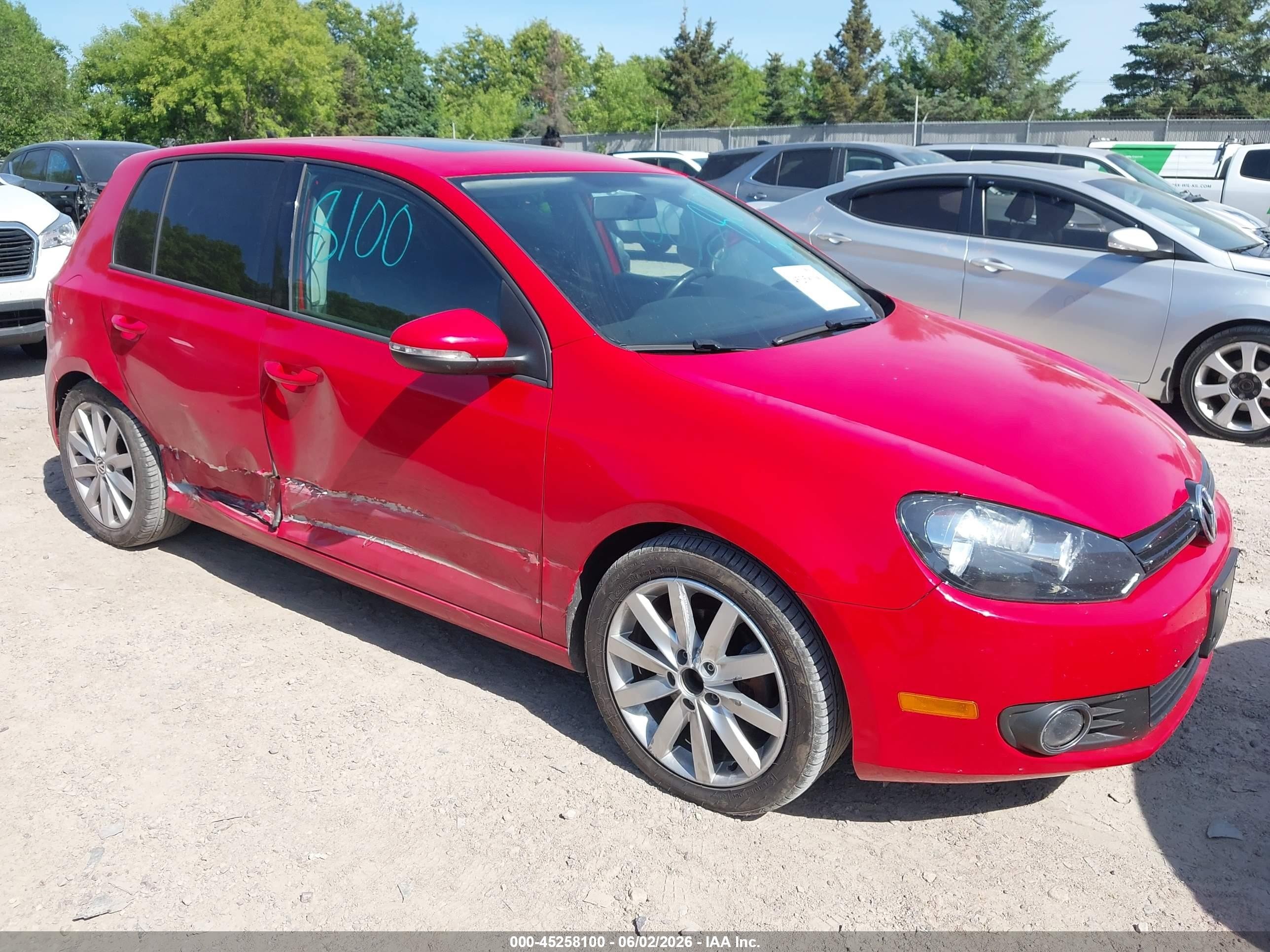 2011 Volkswagen Golf Tdi 4-door Red vin: WVWDM7AJ9BW263125