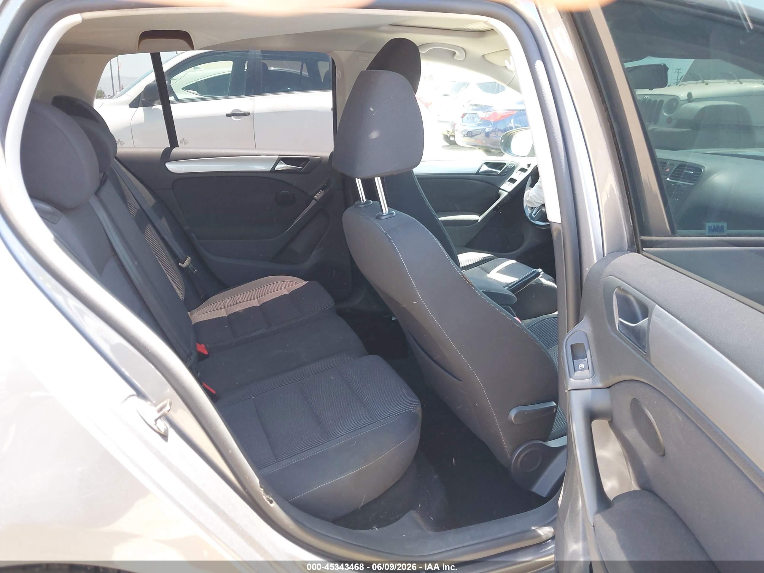 2012 Volkswagen Golf Tdi 4-door Gray vin: WVWDM7AJ9CW133606