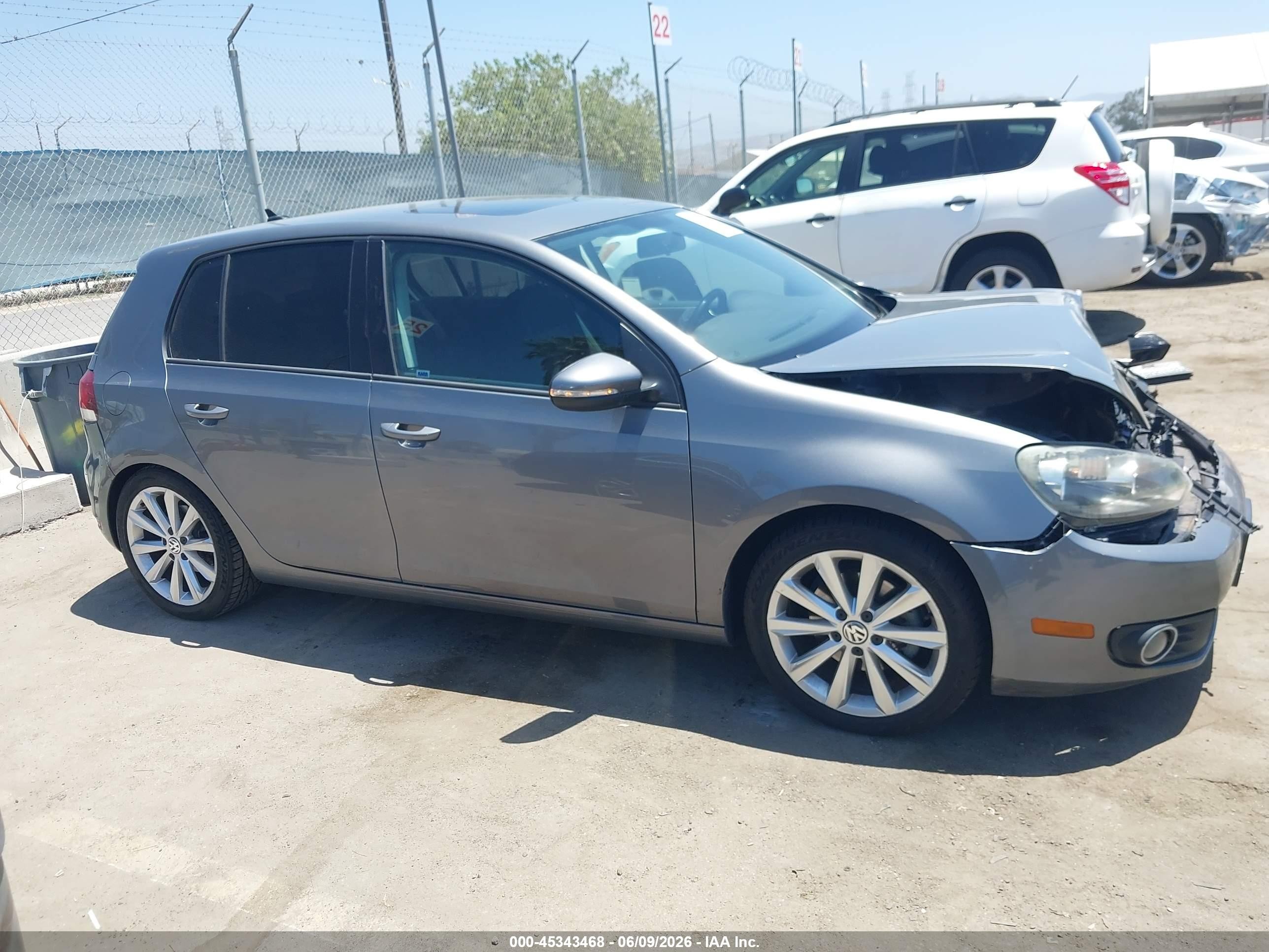 2012 Volkswagen Golf Tdi 4-door Gray vin: WVWDM7AJ9CW133606