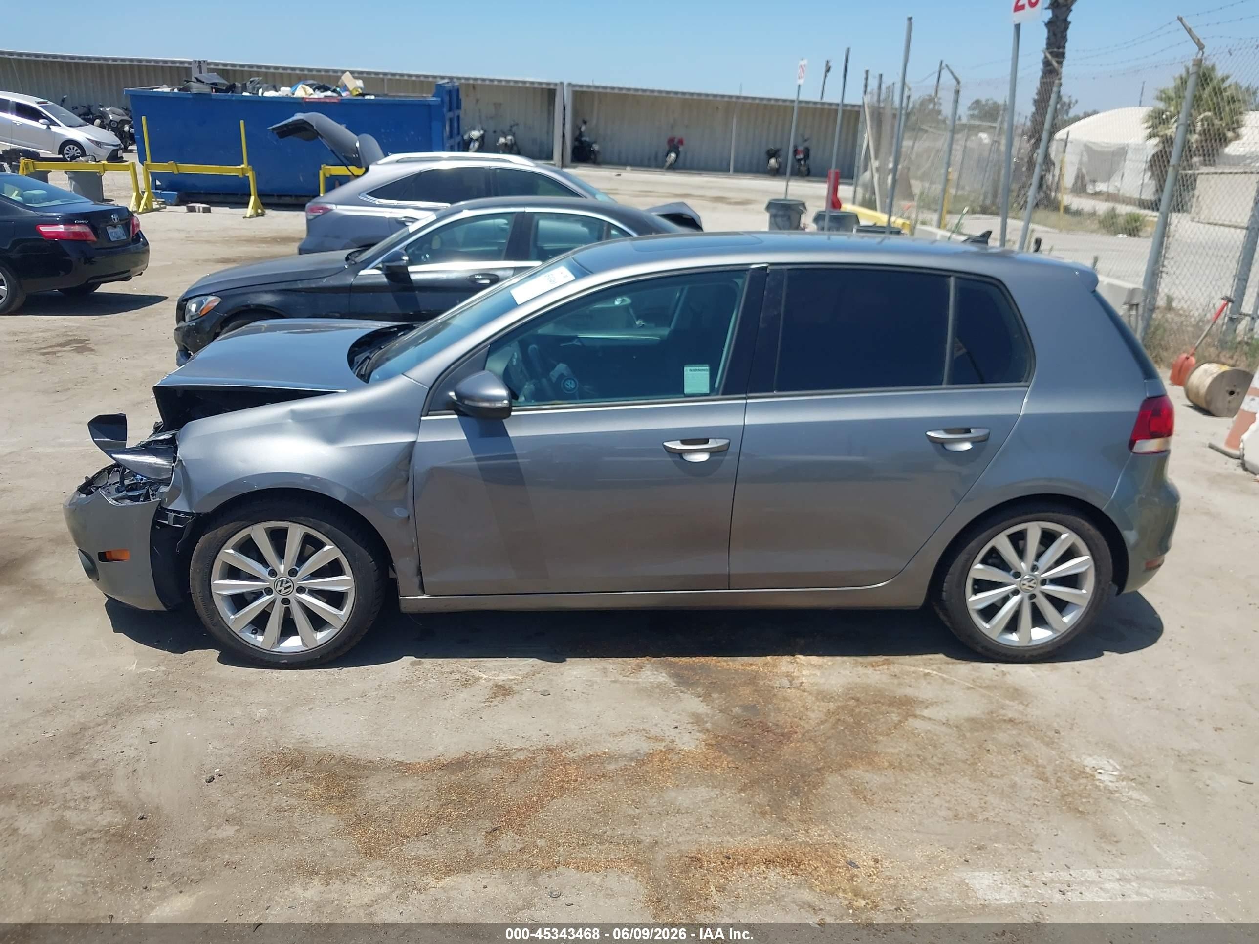 2012 Volkswagen Golf Tdi 4-door Gray vin: WVWDM7AJ9CW133606