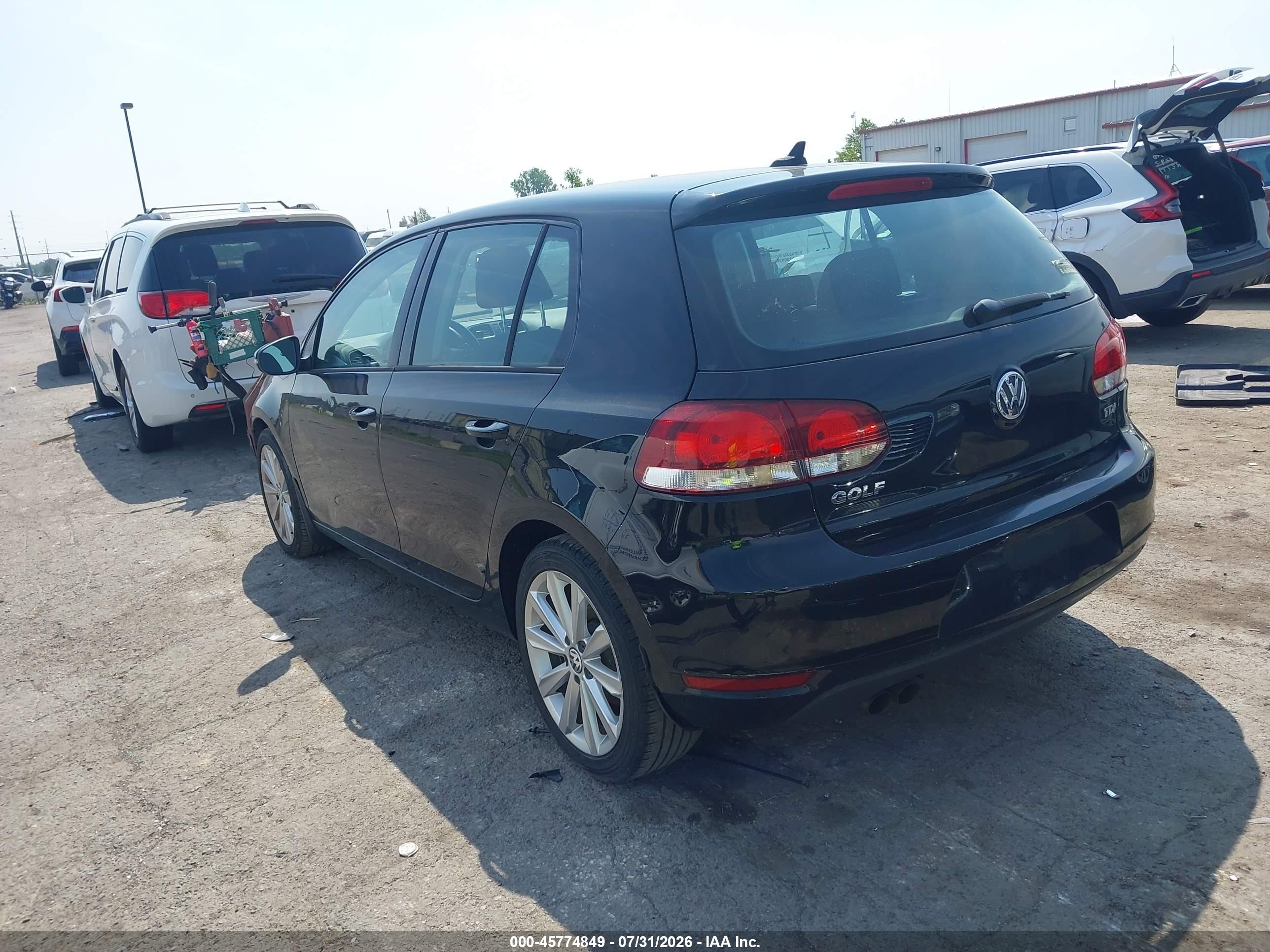 2014 Volkswagen Golf 2.0l Tdi Черный vin: WVWDM7AJ9EW000203