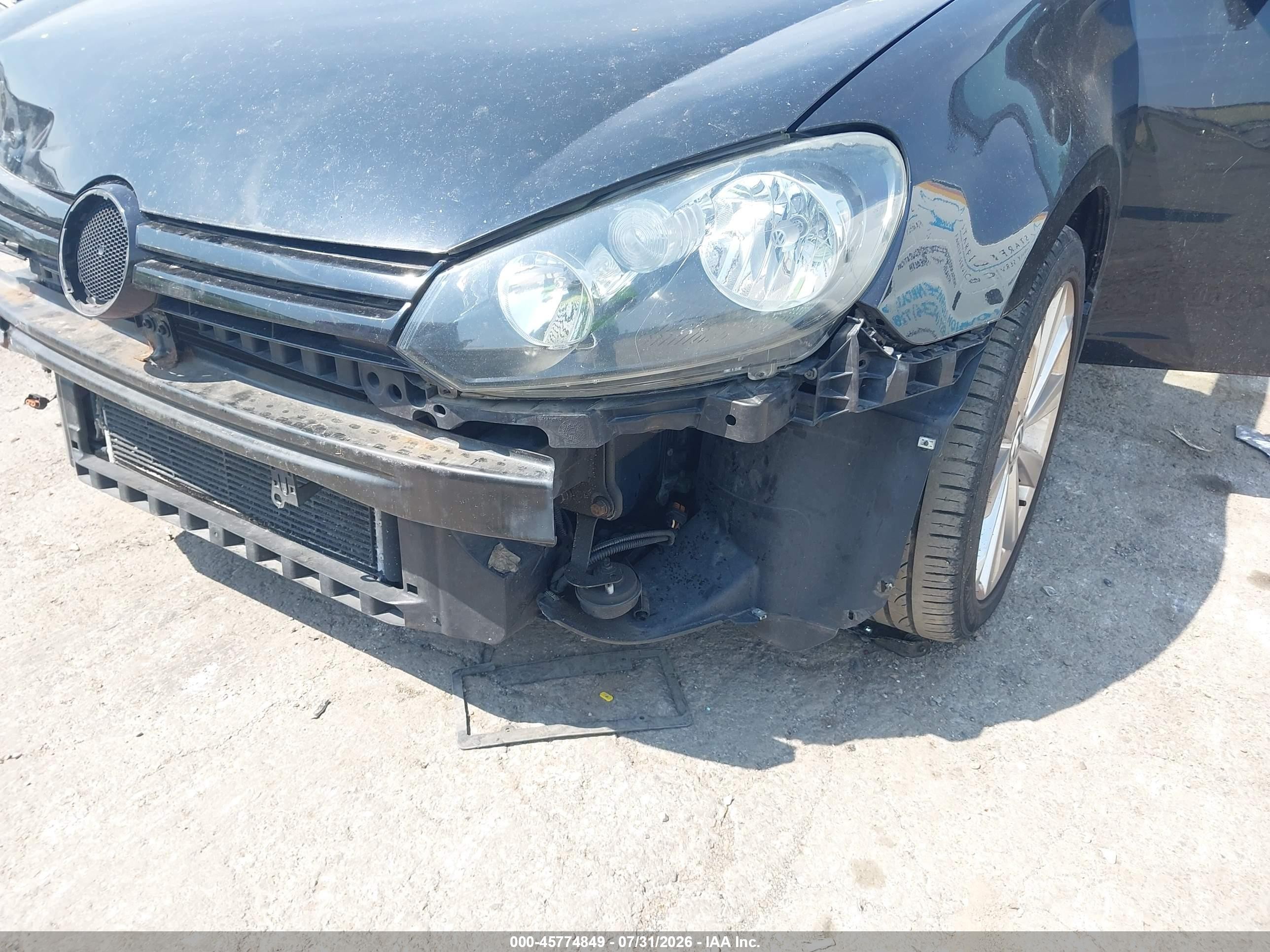2014 Volkswagen Golf 2.0l Tdi Черный vin: WVWDM7AJ9EW000203