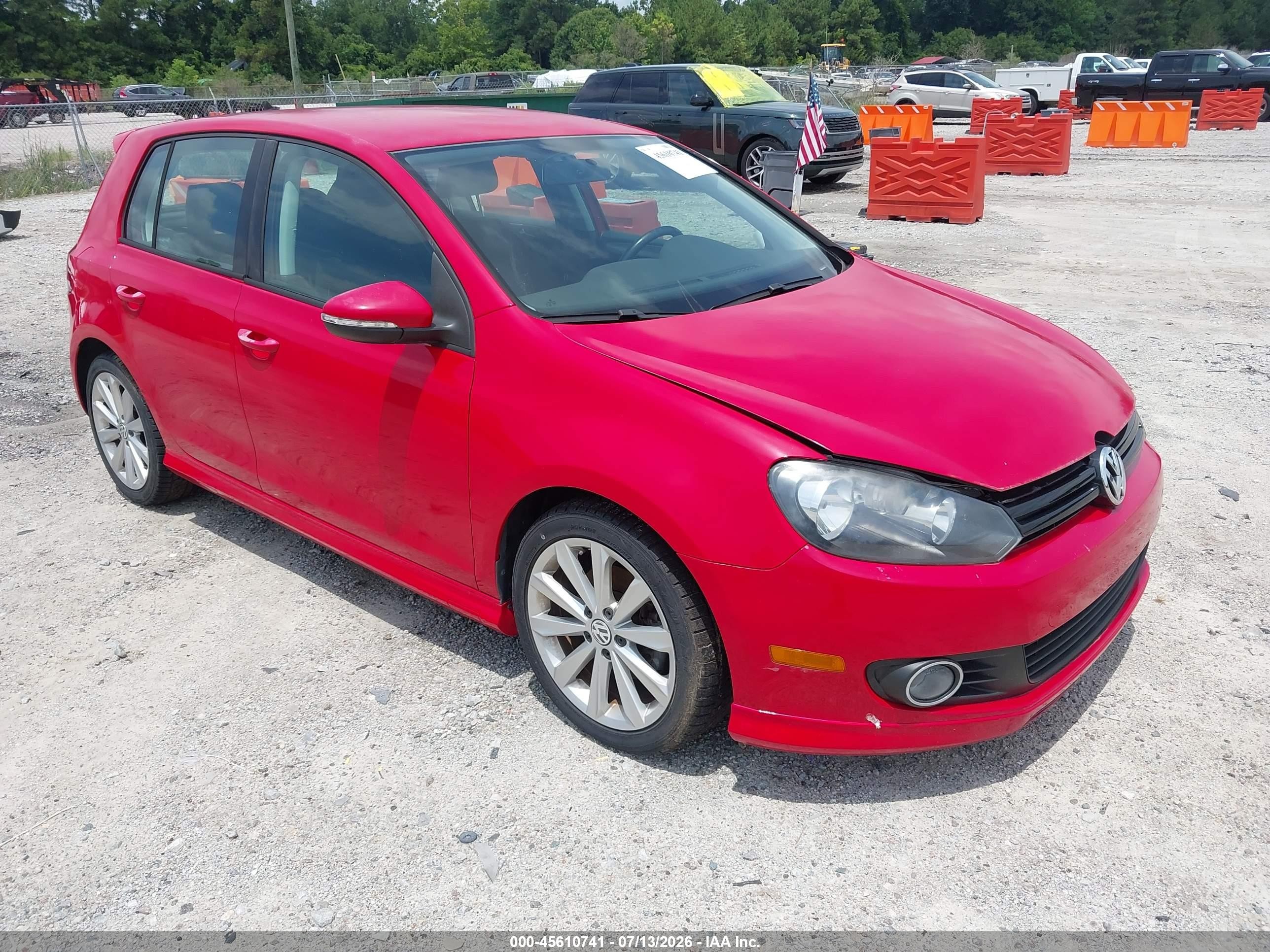 2014 Volkswagen Golf 2.0l Tdi Red vin: WVWDM7AJ9EW010732