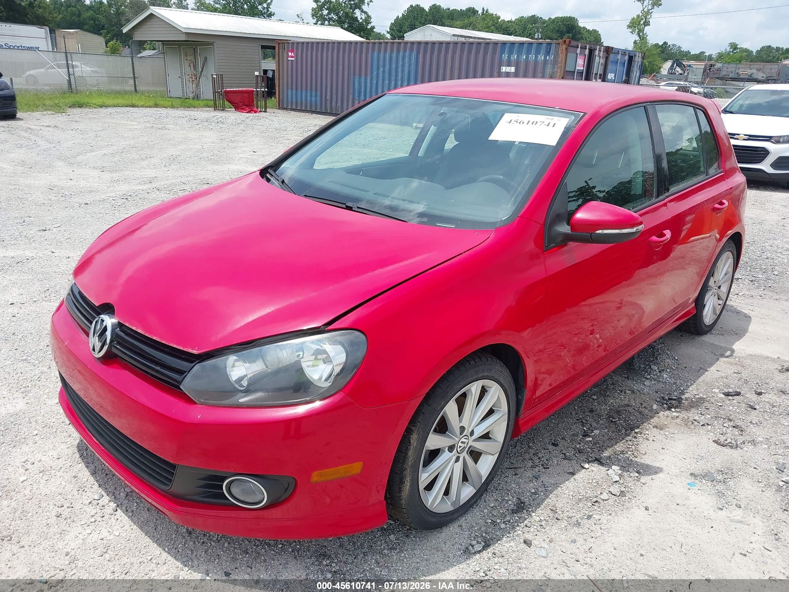 2014 Volkswagen Golf 2.0l Tdi Red vin: WVWDM7AJ9EW010732