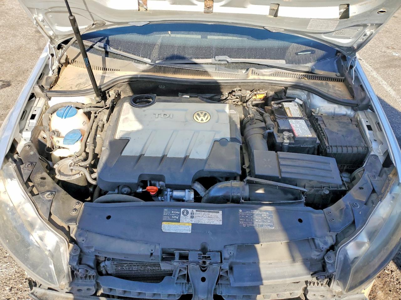 2010 Volkswagen Golf Серебряный vin: WVWDM7AJXAW328644