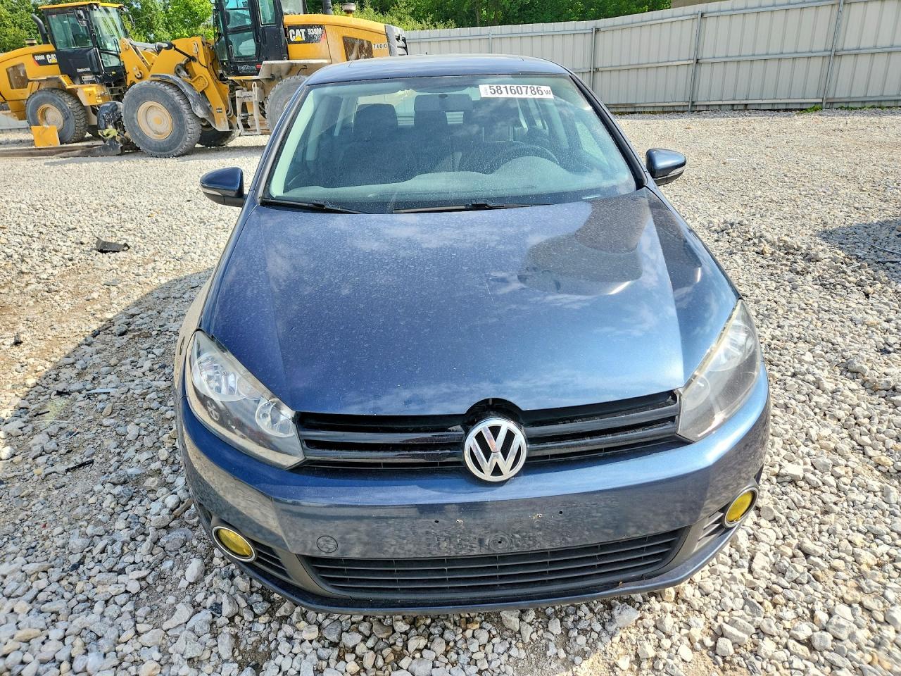 2011 Volkswagen Golf Синий vin: WVWDM7AJXBW231431
