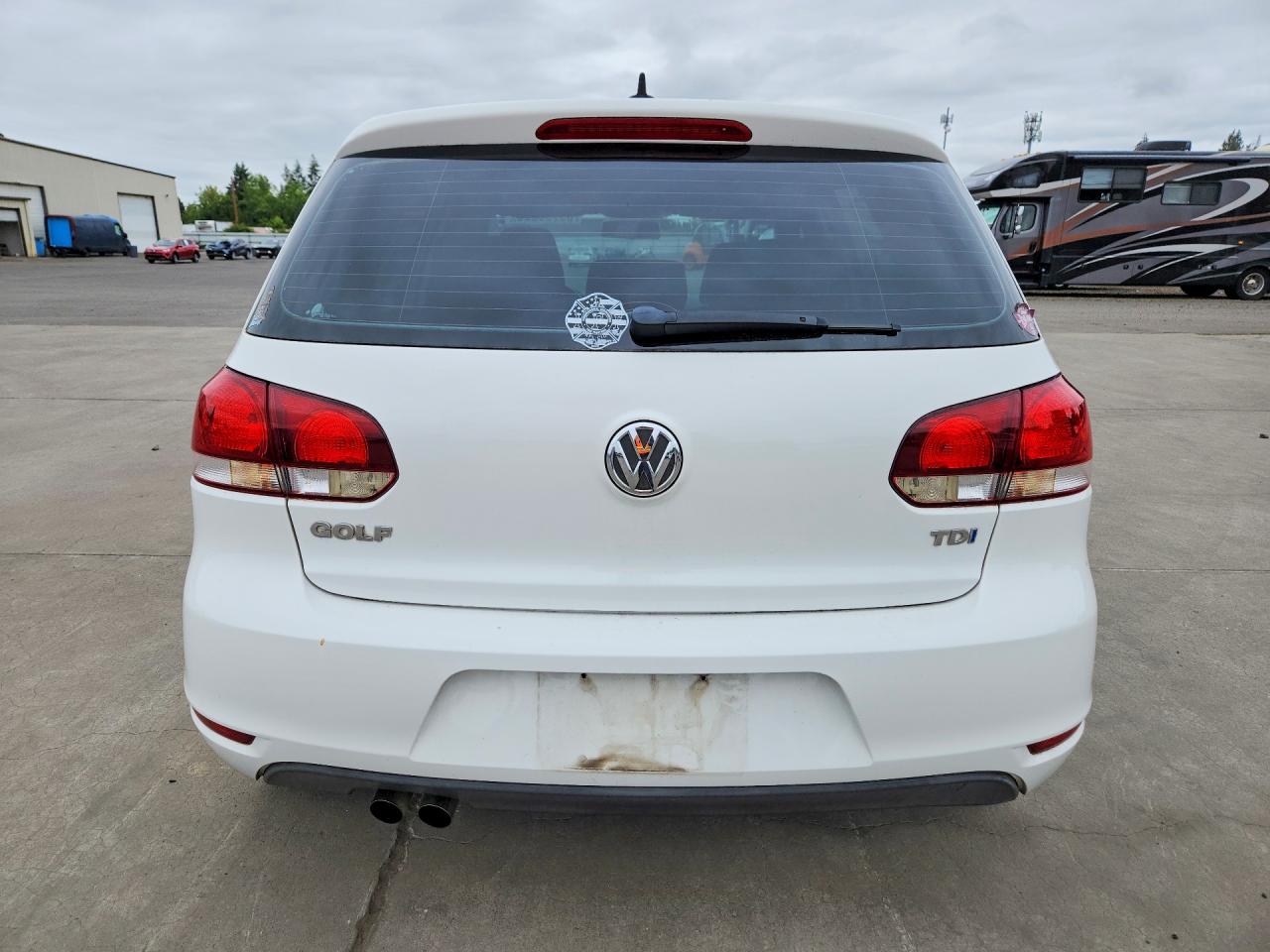 2012 Volkswagen Golf White vin: WVWDM7AJXCW246318