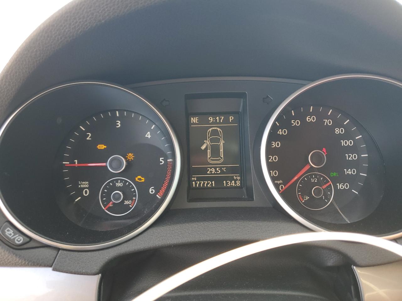 2013 Volkswagen Golf Серебряный vin: WVWDM7AJXDW091710