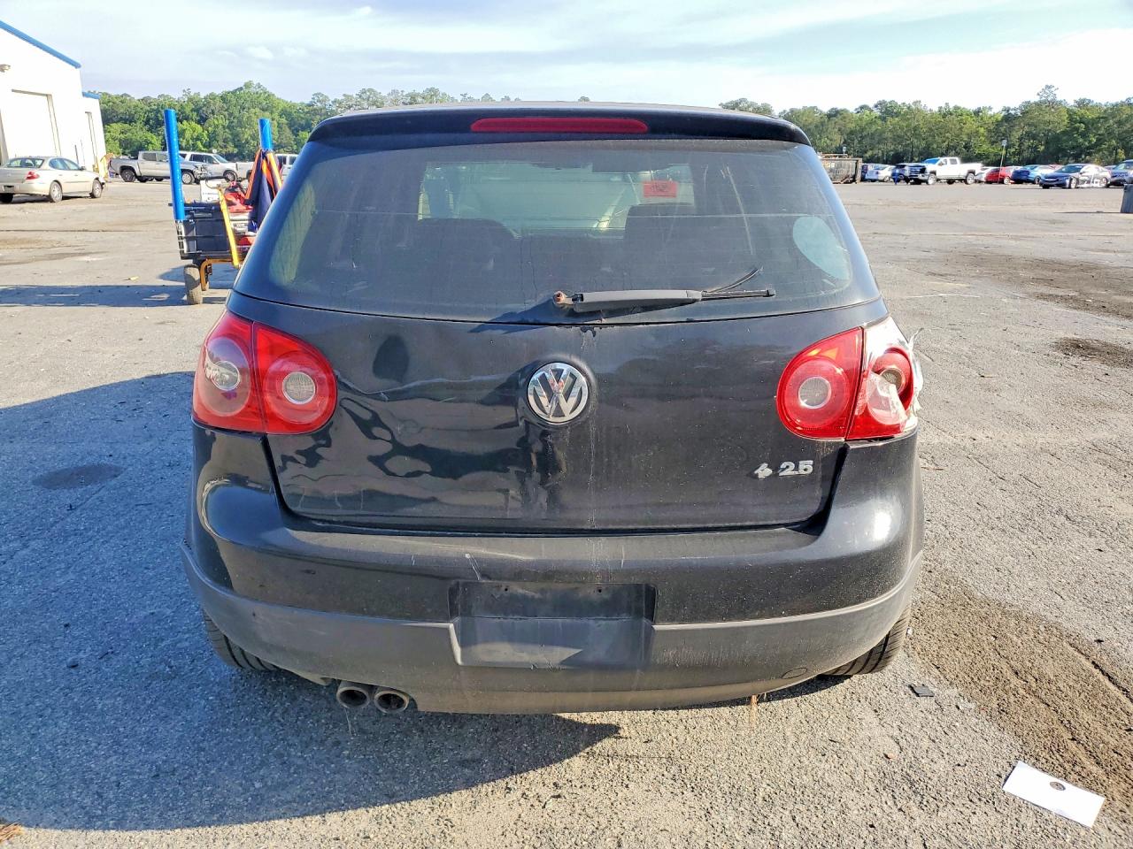 2006 Volkswagen Rabbit Черный vin: WVWDR71K26W138029