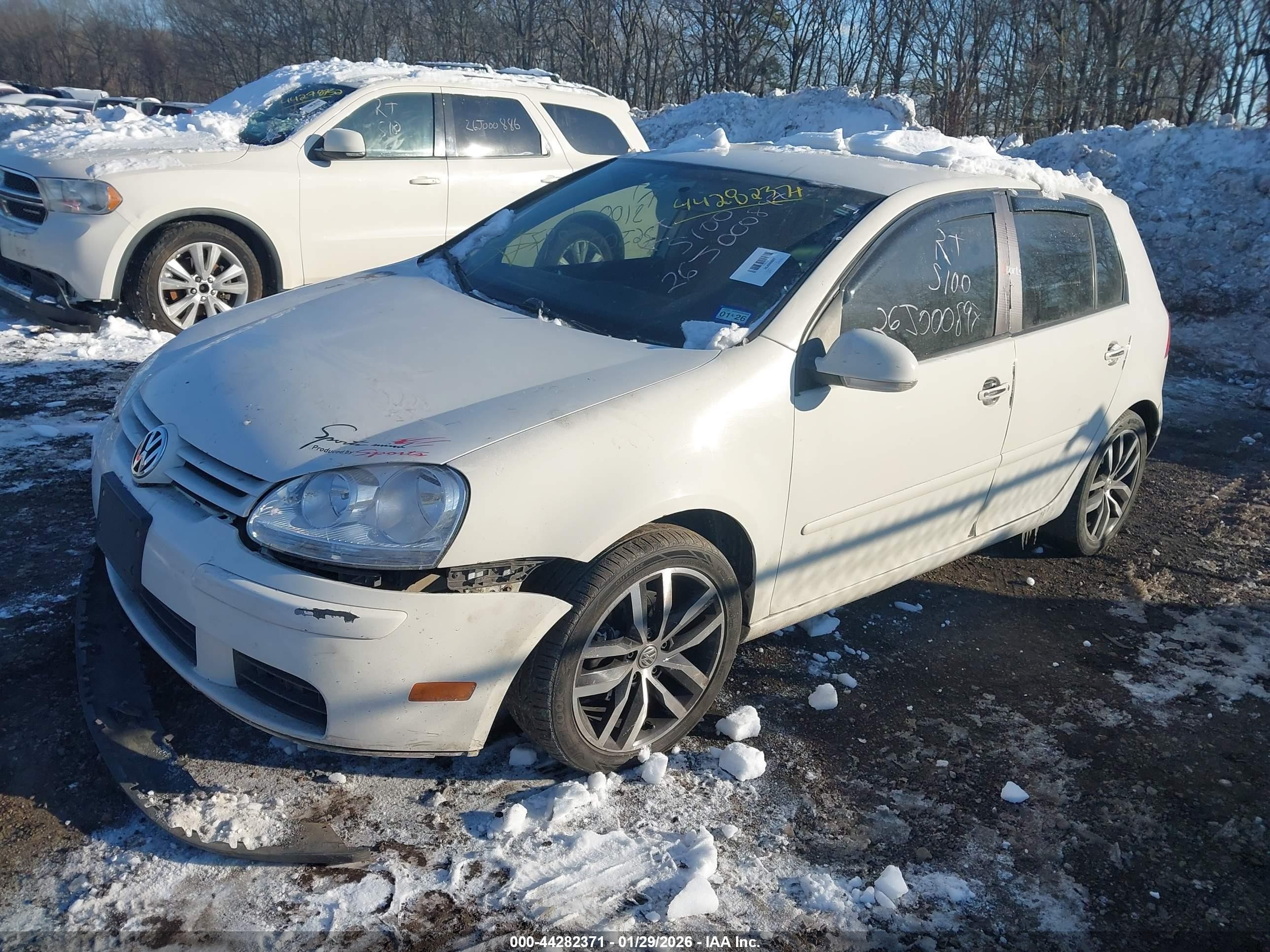 2007 Volkswagen Rabbit 4-door White vin: WVWDR71K47W267309