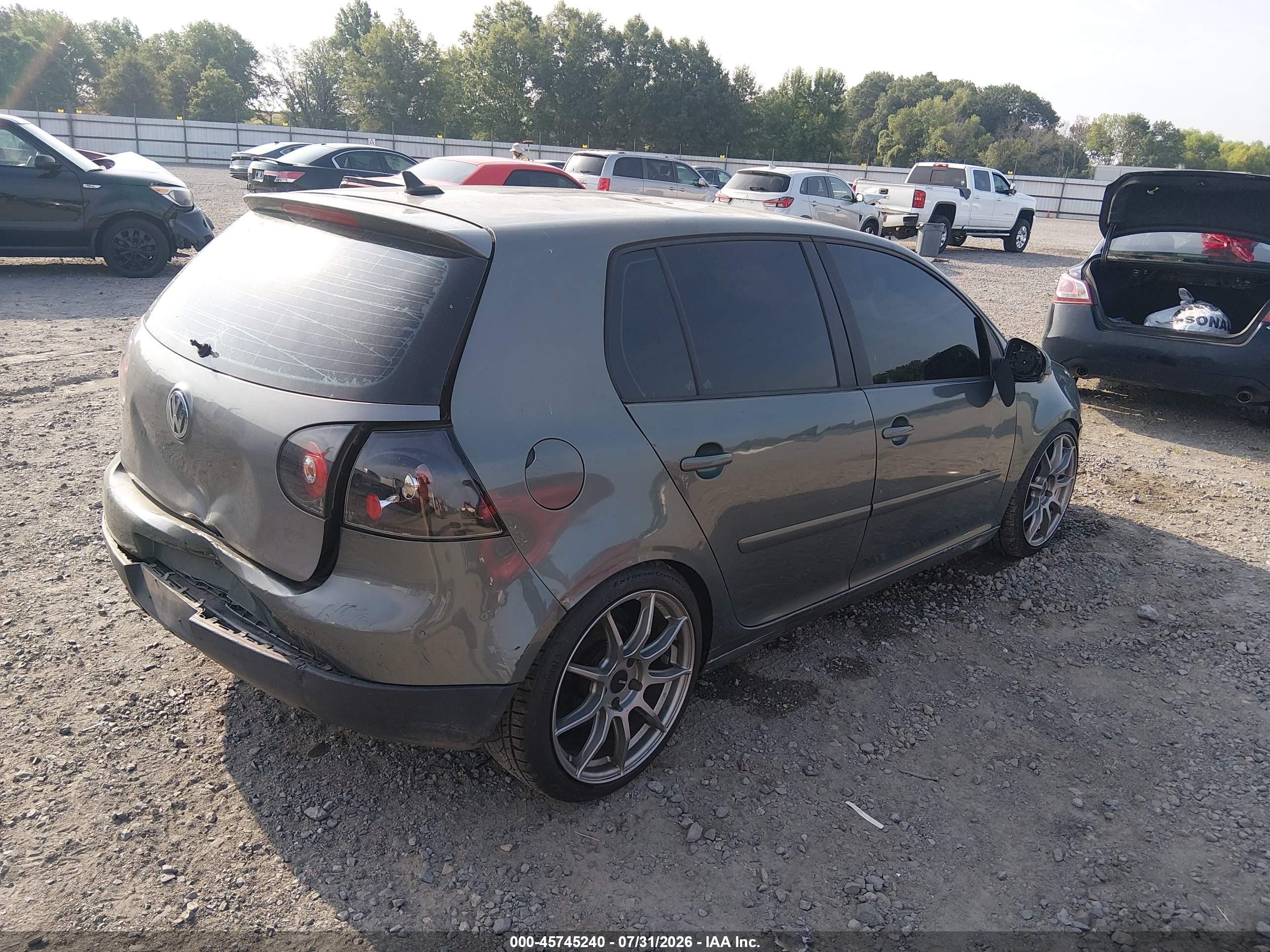 2007 Volkswagen Rabbit 4-door Green vin: WVWDR91K77W045200